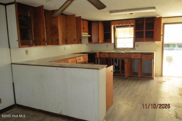 100540833 | Photo 12