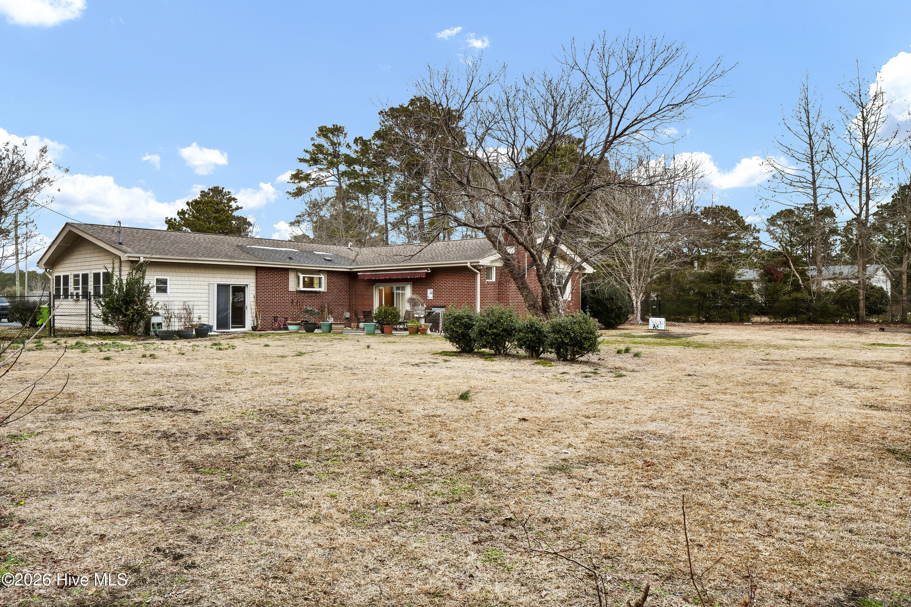 100554422 | Photo 30