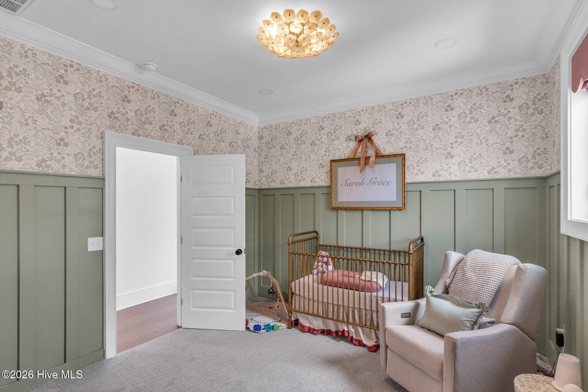 100553549 | Photo 40