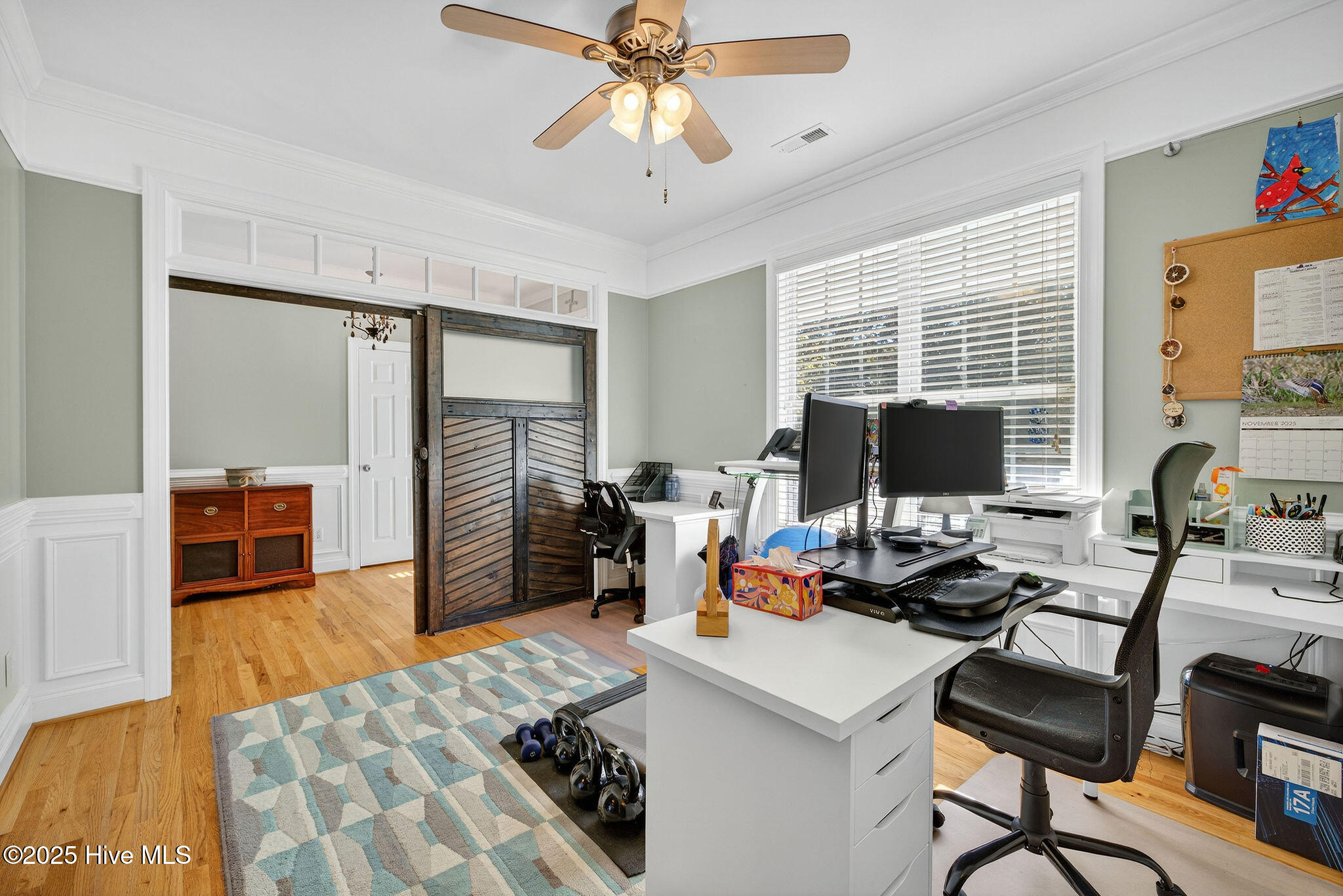 100540017 | Photo 34