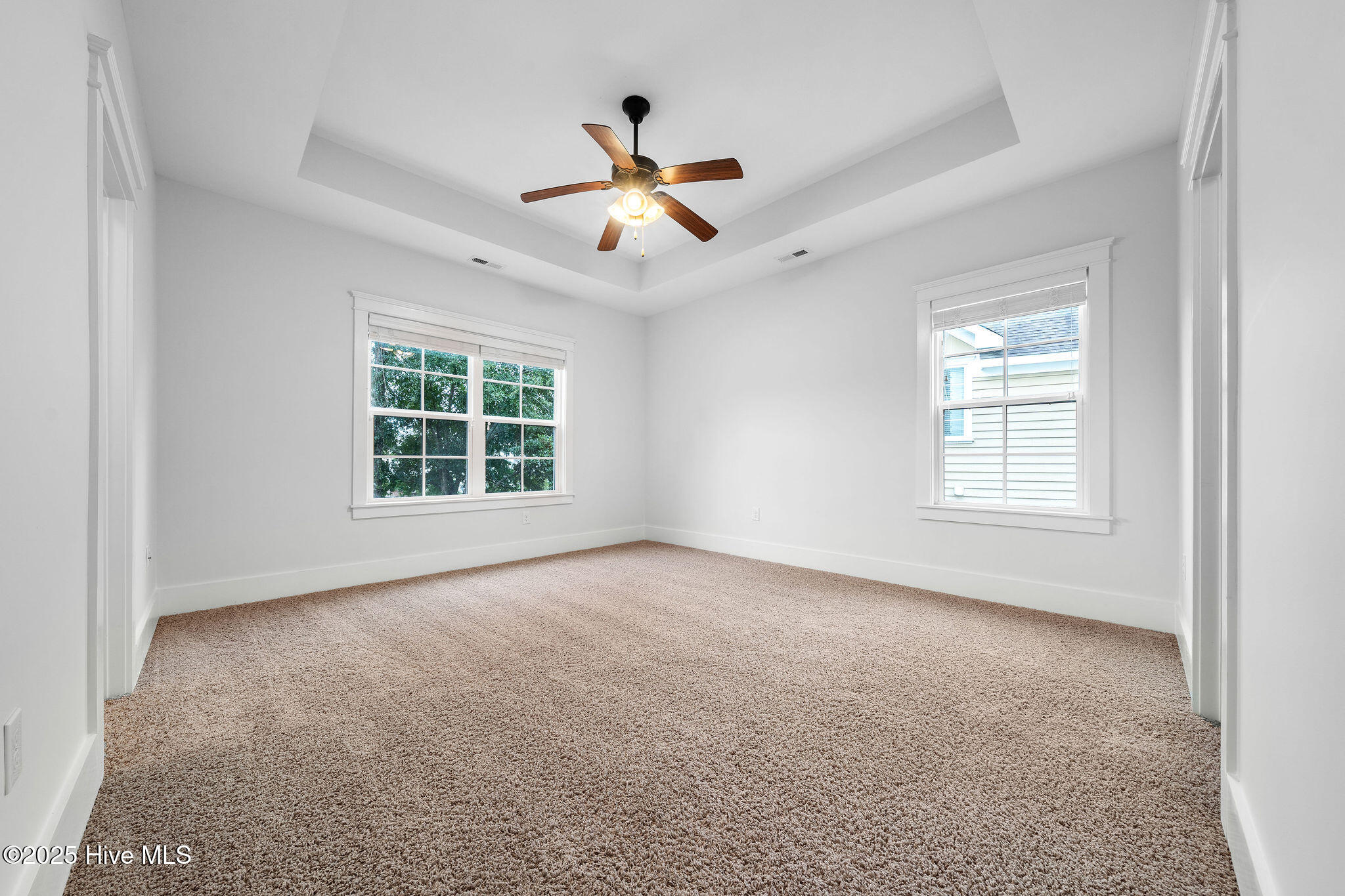 100536544 | Photo 49