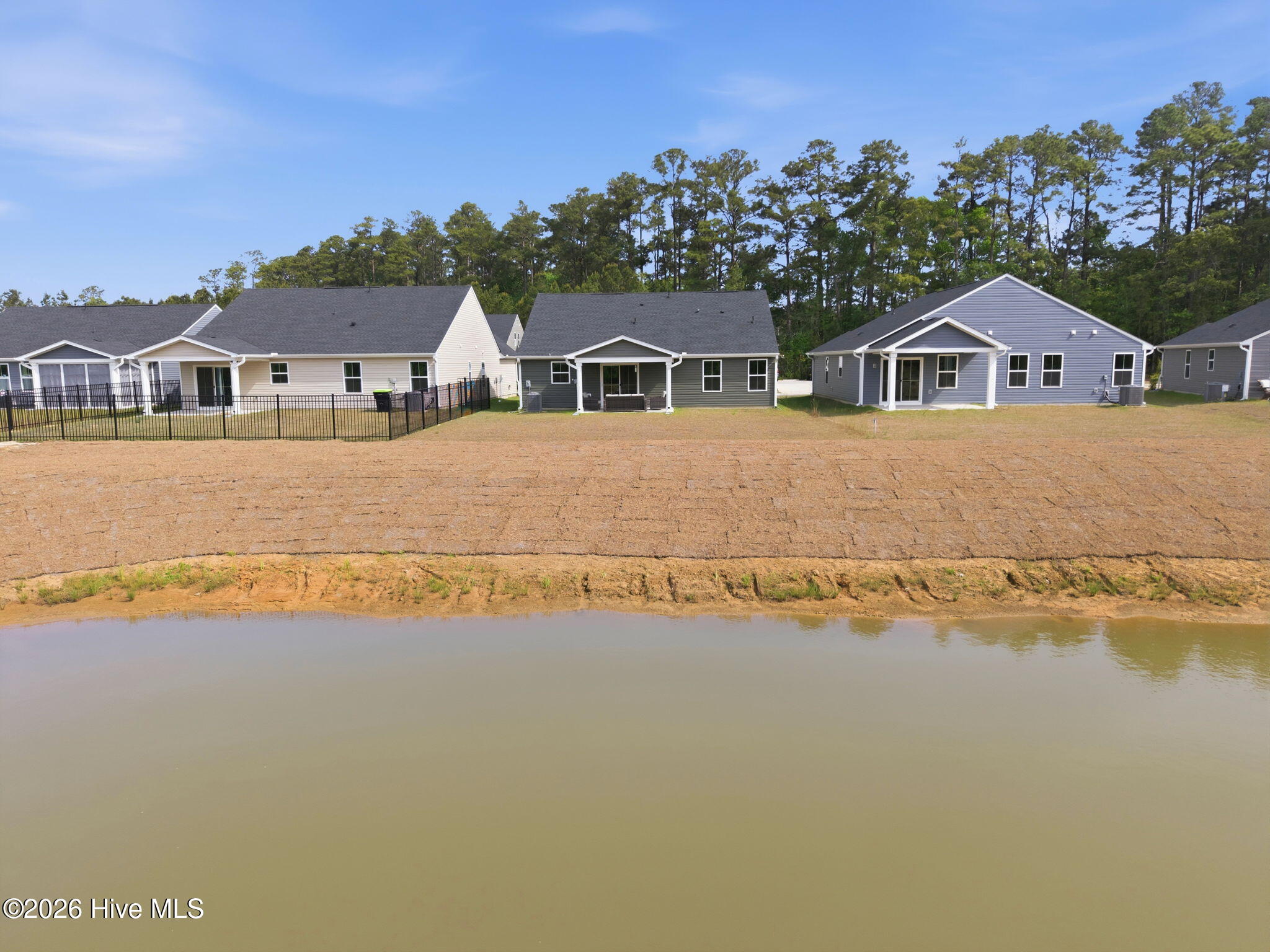 1123 Middle Crest Drive NE, Bolivia, NC, 28422