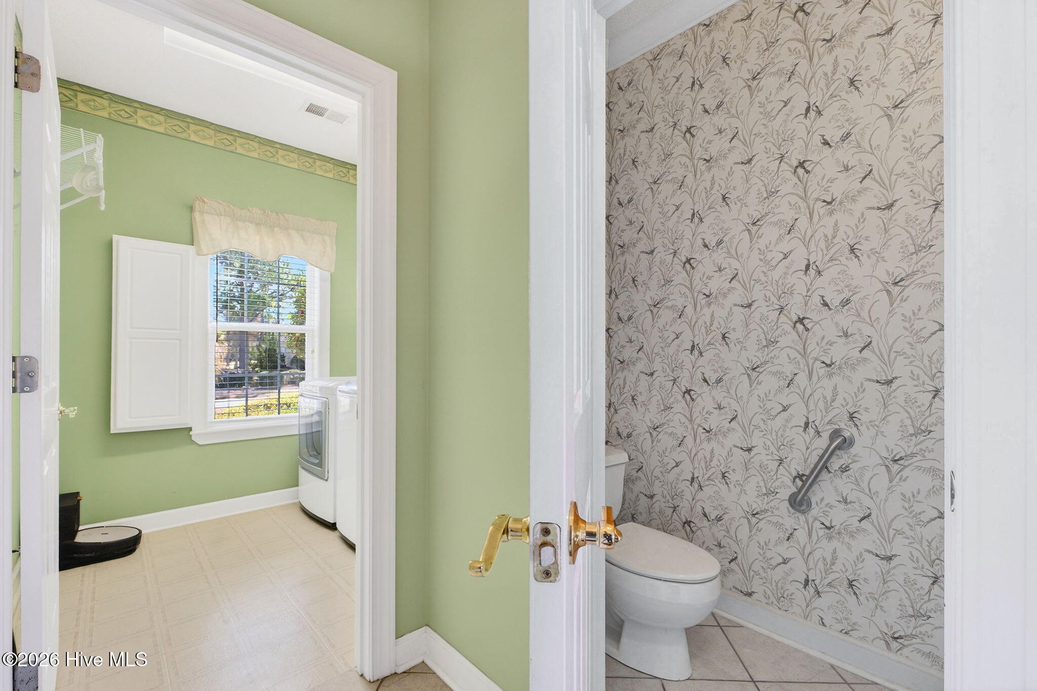 100557579 | Photo 31