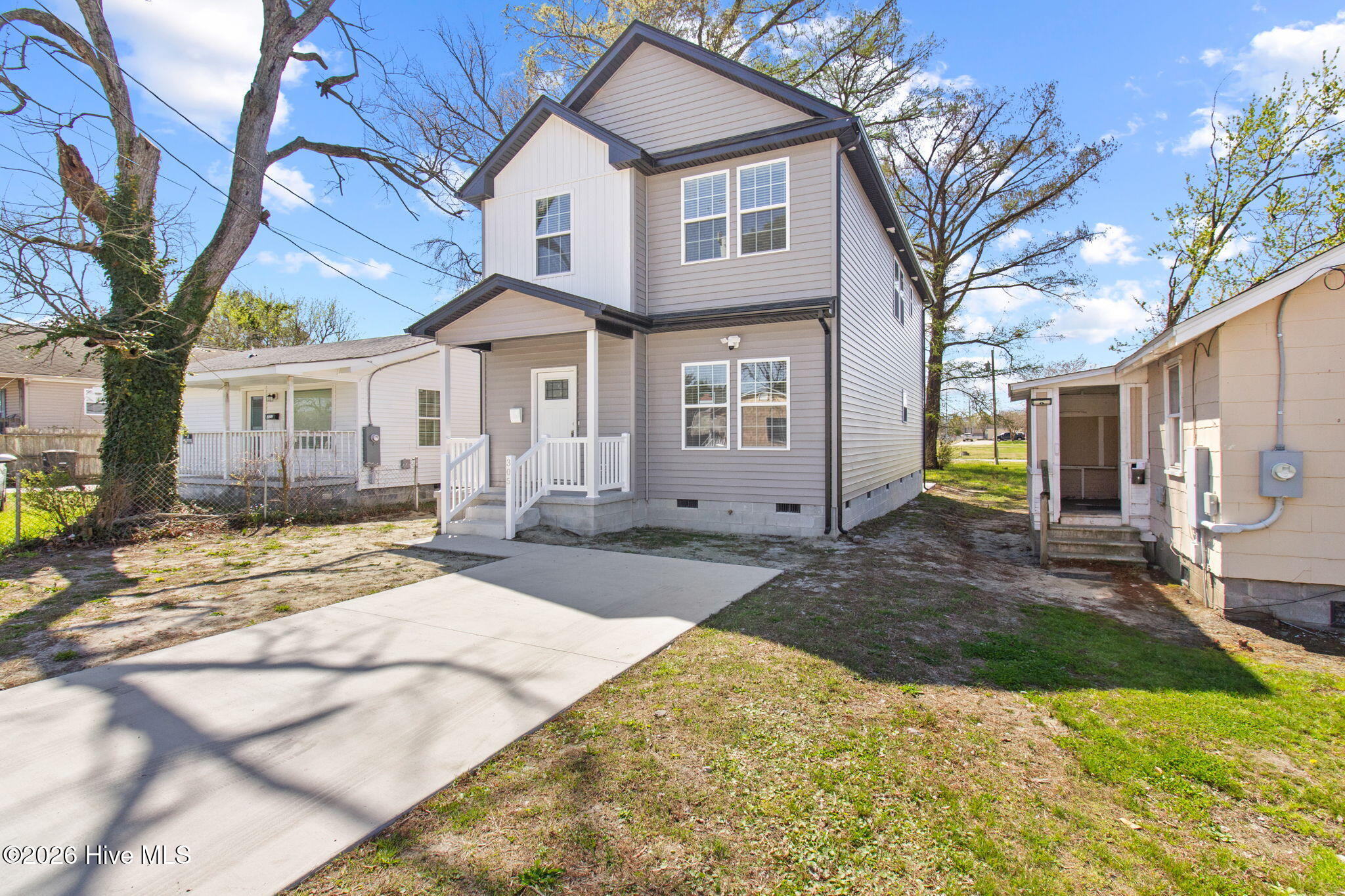 305 W Cypress Street, Elizabeth City, NC, 27909