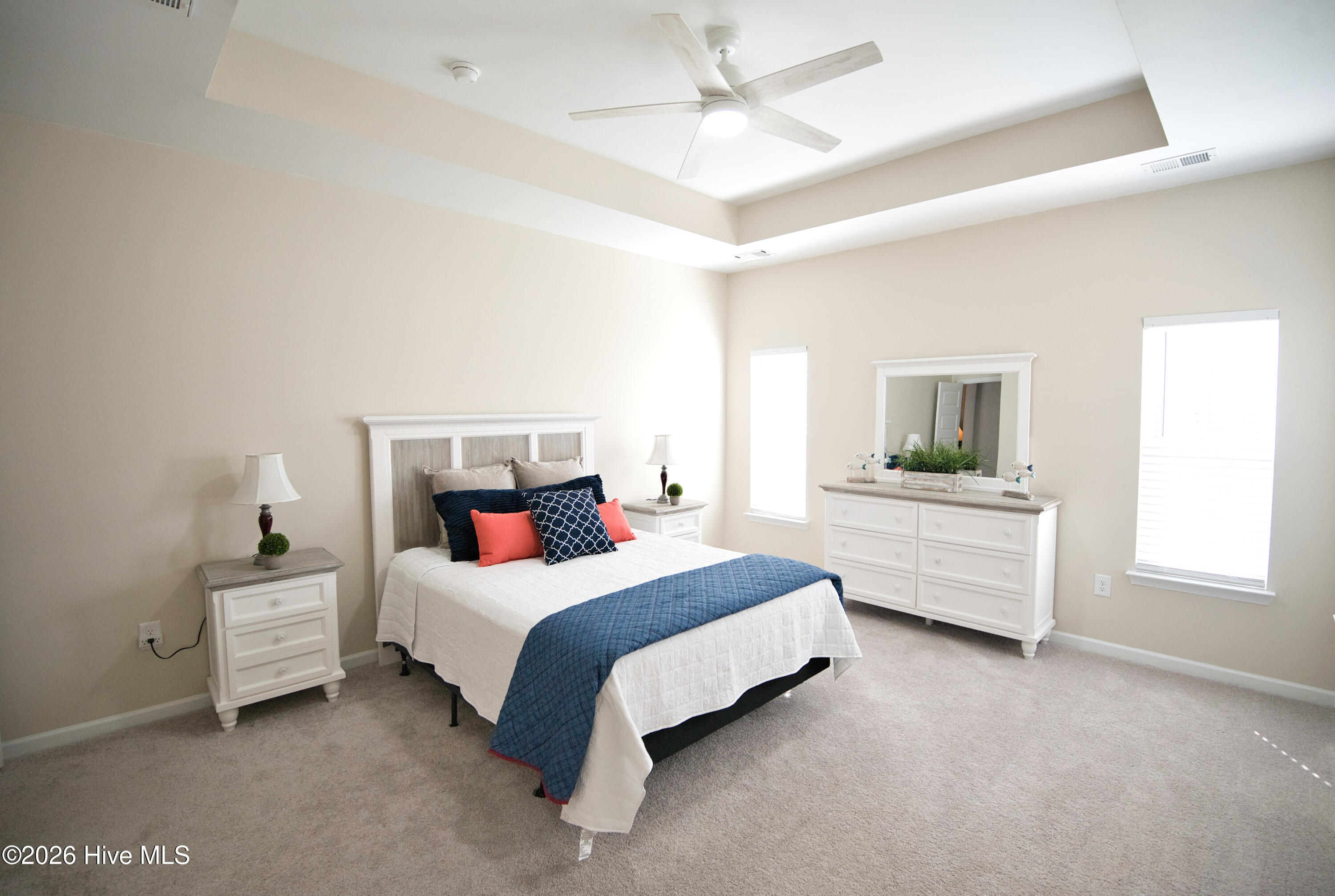 100559386 | Photo 27