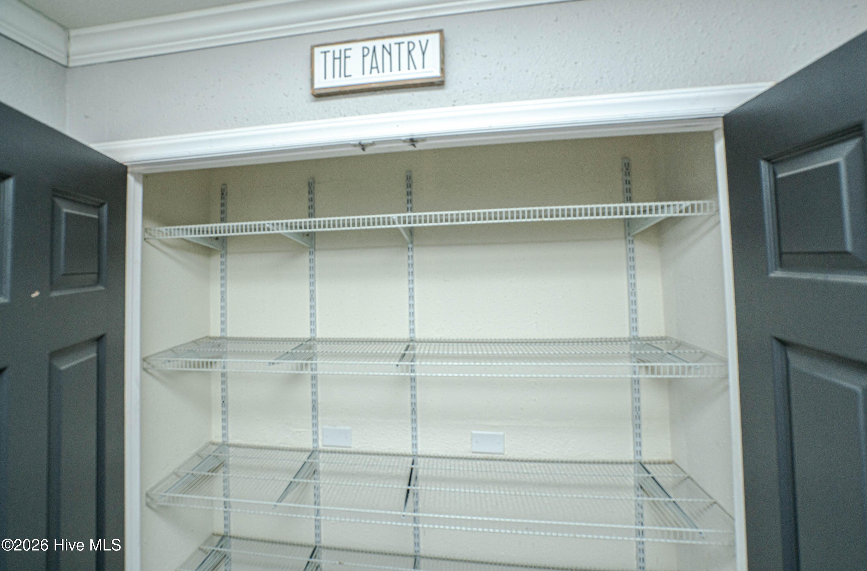 100552222 | Photo 18