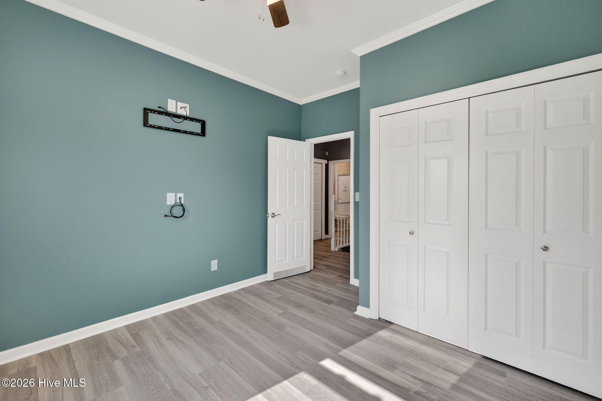 100548993 | Photo 29