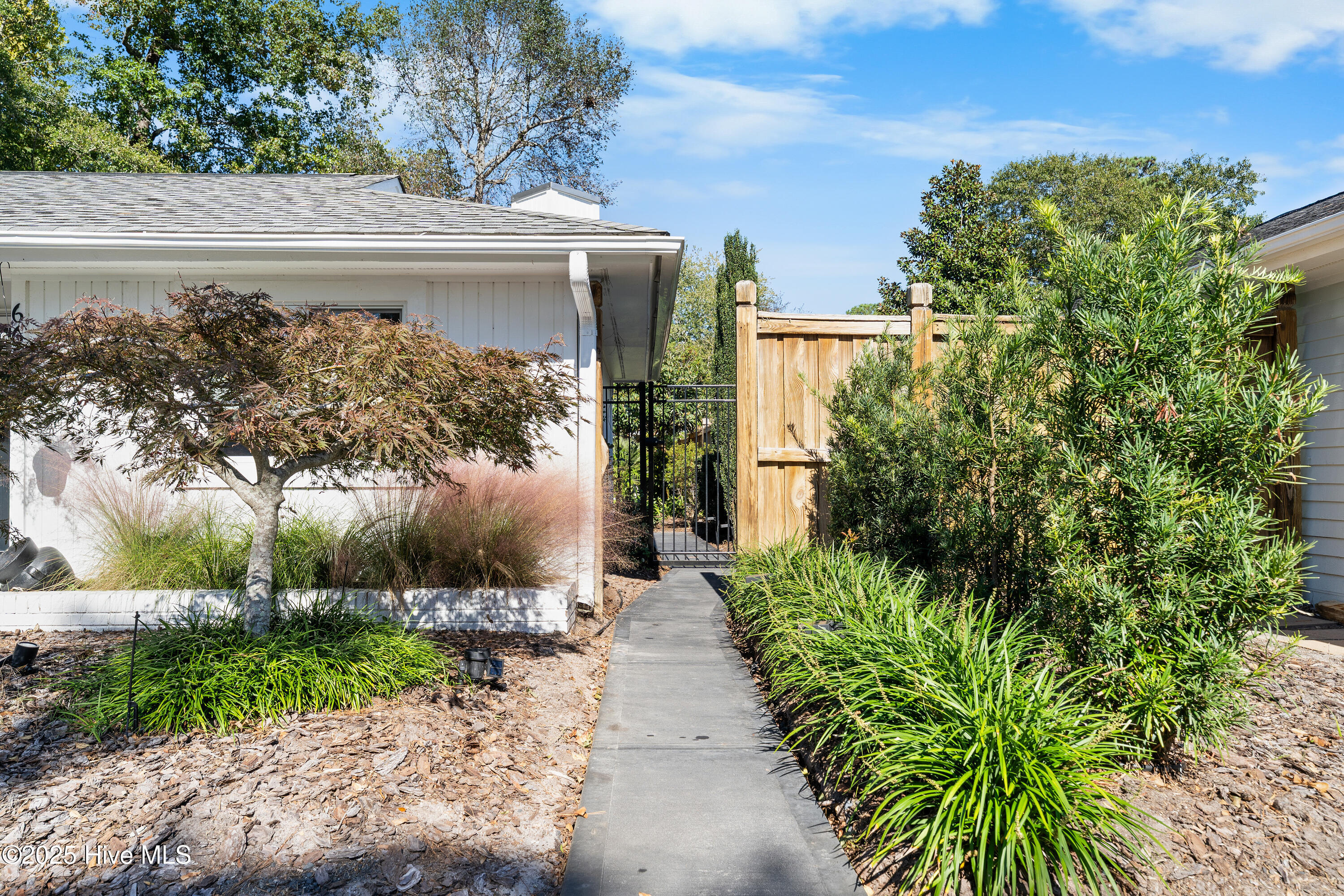 6659 Tidewater Lane, Wilmington, NC 28403 – photo 3: 6659TidewaterLn-64