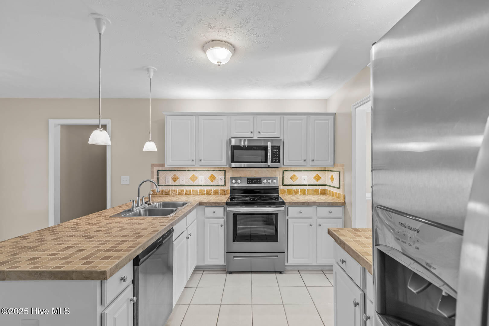 100538607 | Photo 18