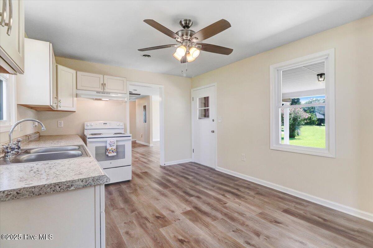 100521528 | Photo 27