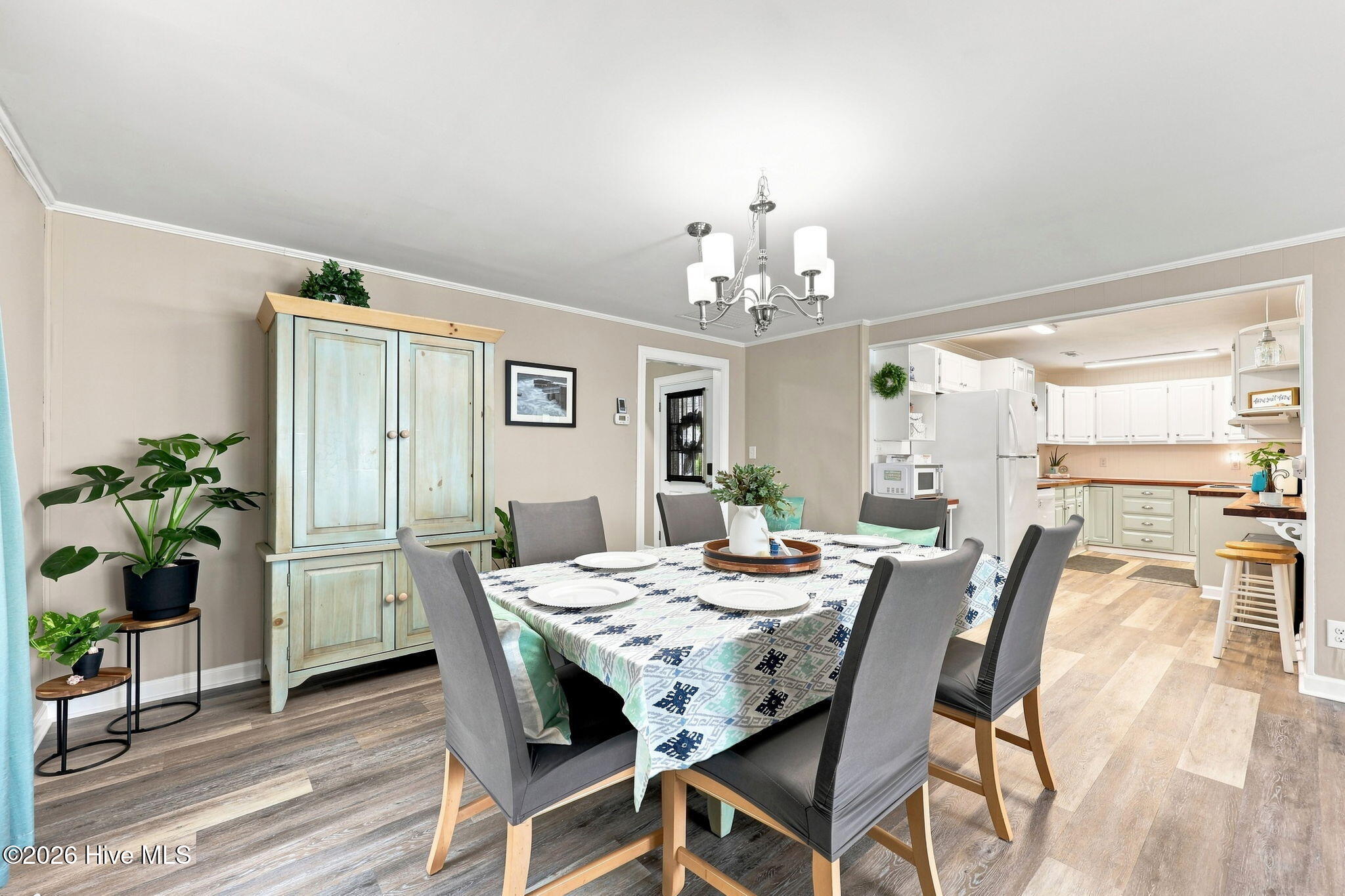 2610 W Forest Drive,Newport