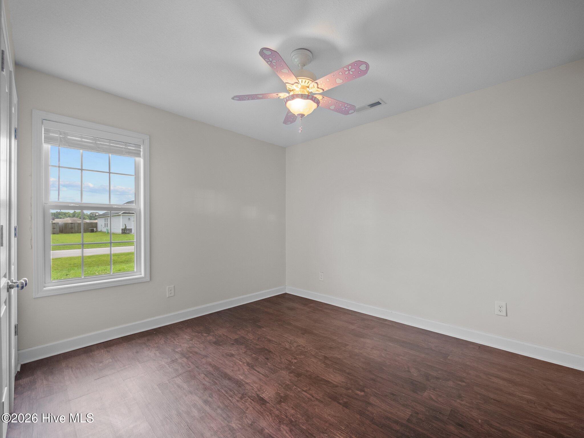 100551831 | Photo 16