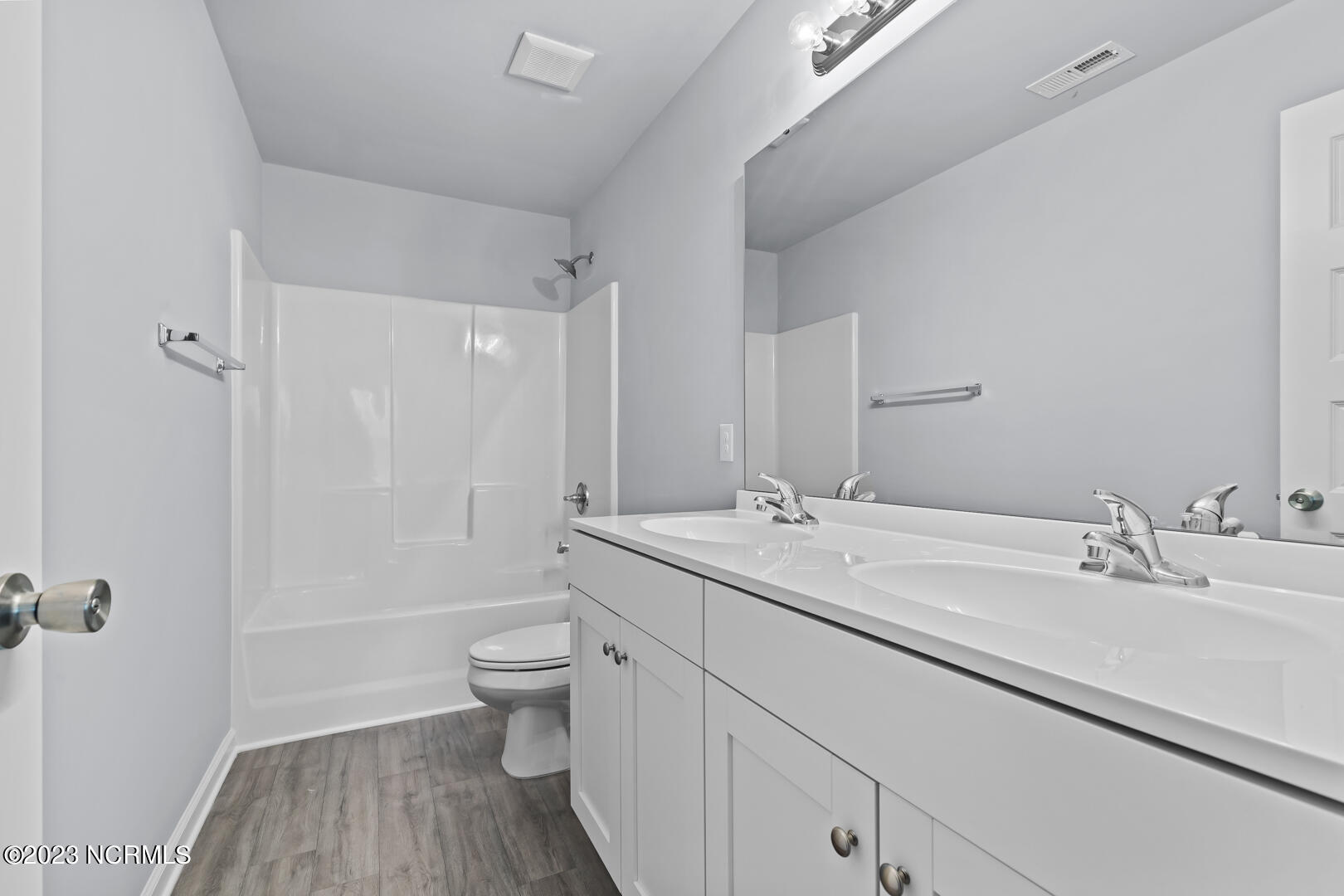 100555596 | Photo 23