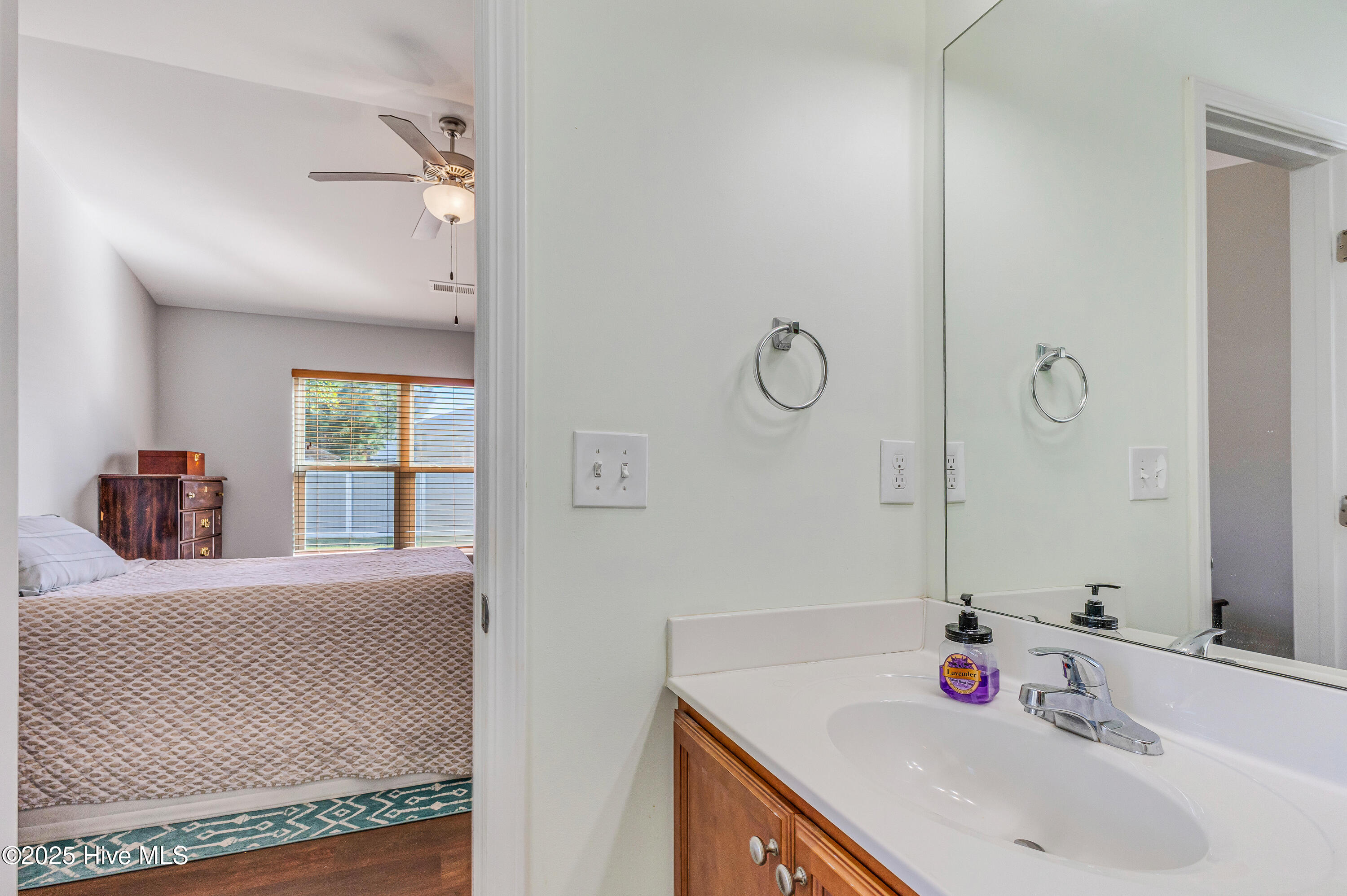 100539432 | Photo 19