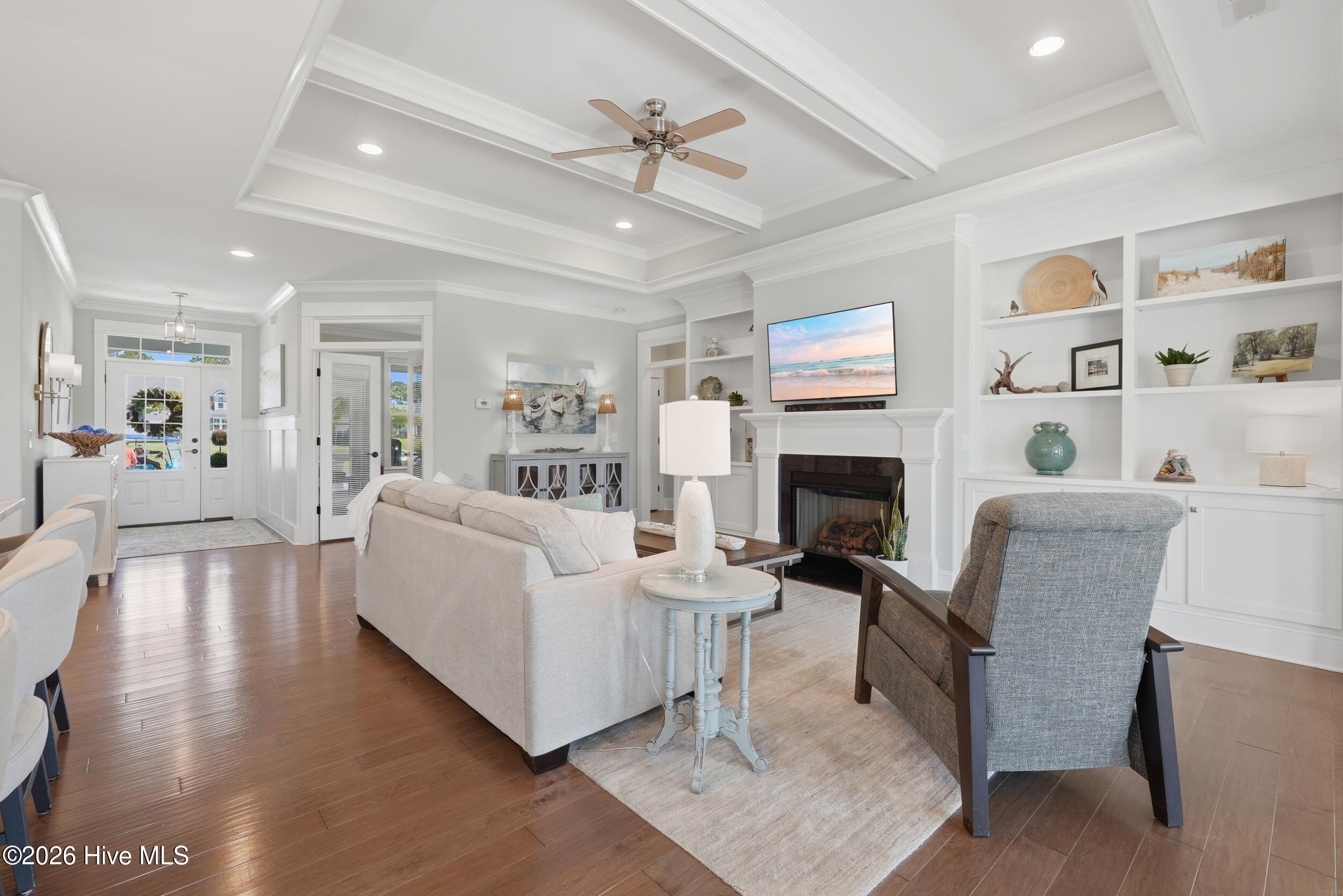 100567823 | Photo 20