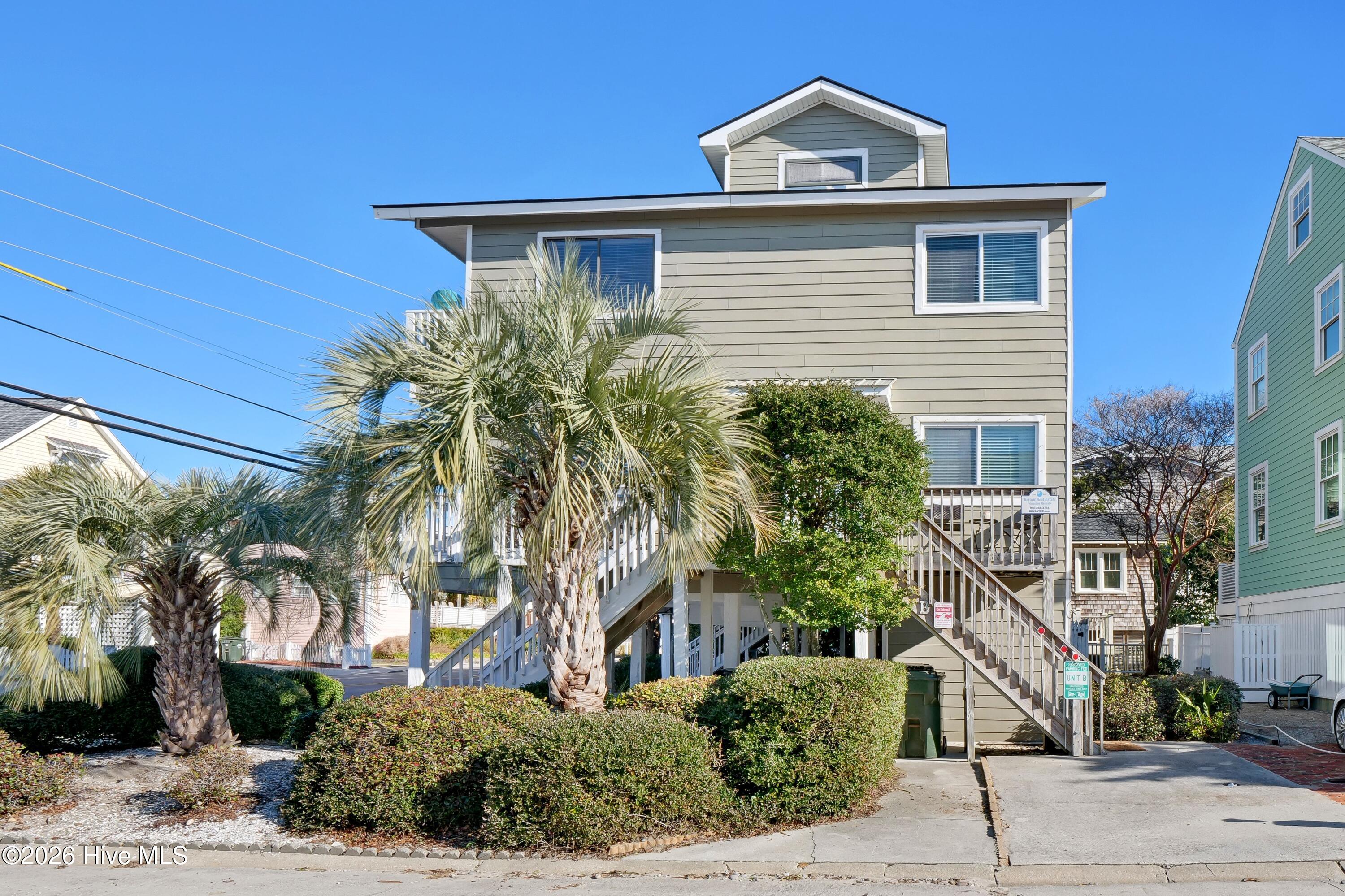 100552807 | Photo 23