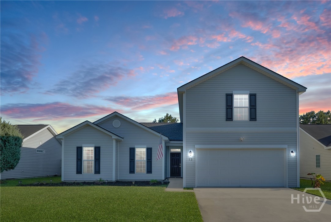 13 Twin Oaks Place