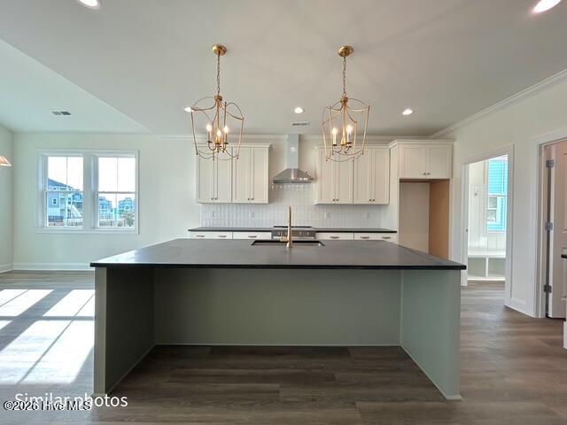 100535457 | Photo 22