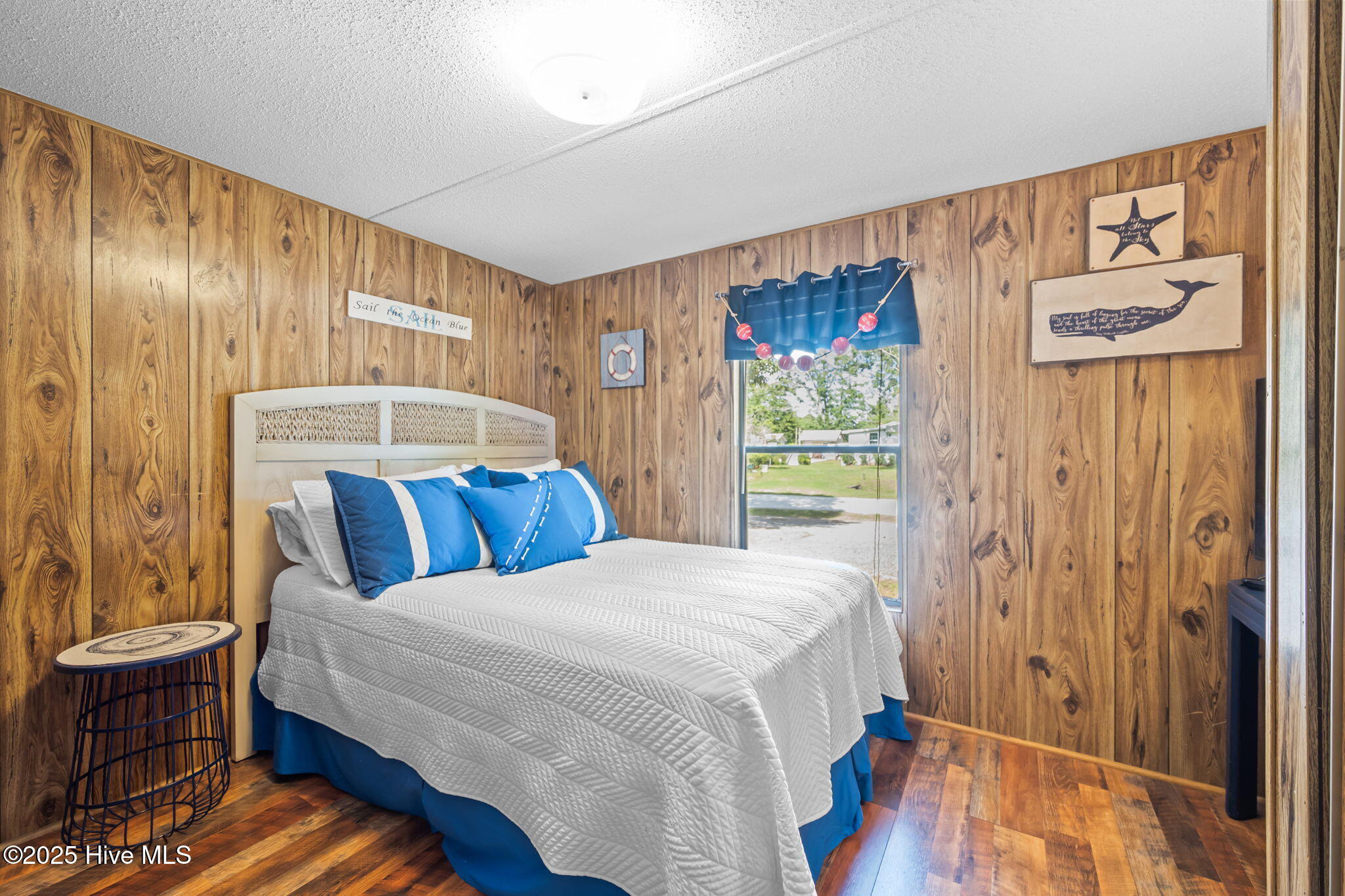 100535152 | Photo 31