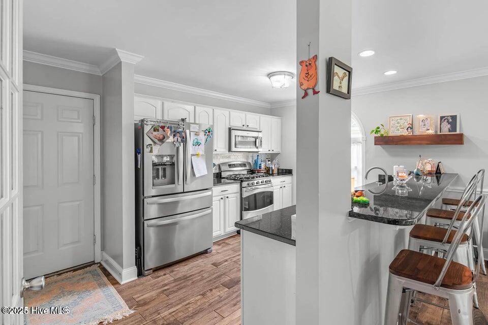 100554498 | Photo 22