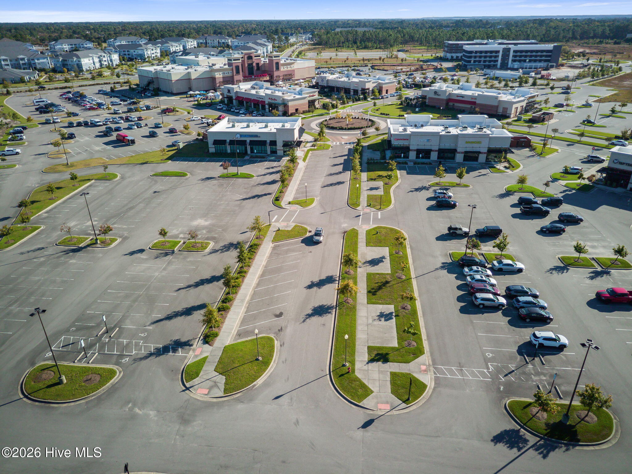 100549657 | Photo 21