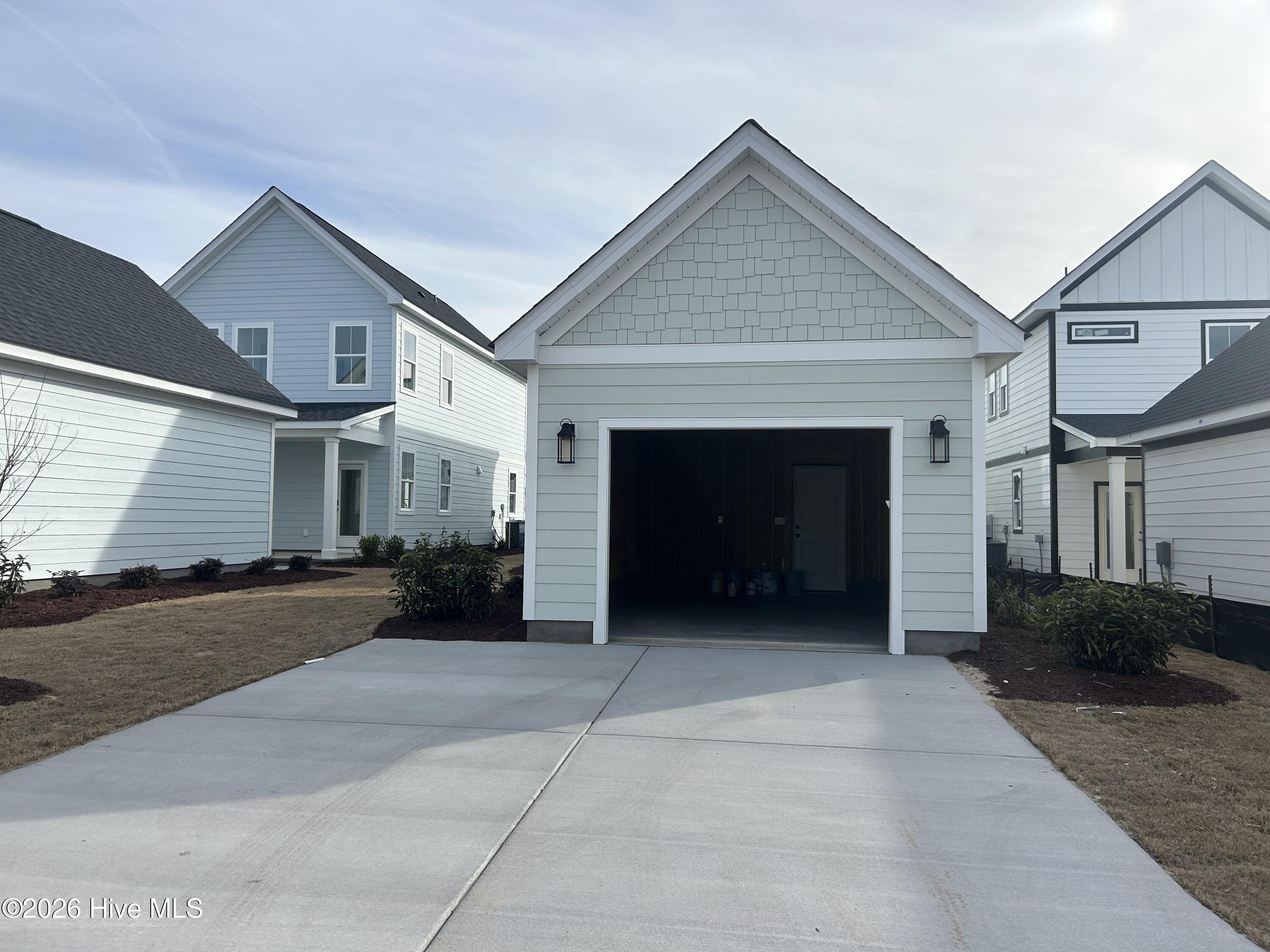 100536346 | Photo 13