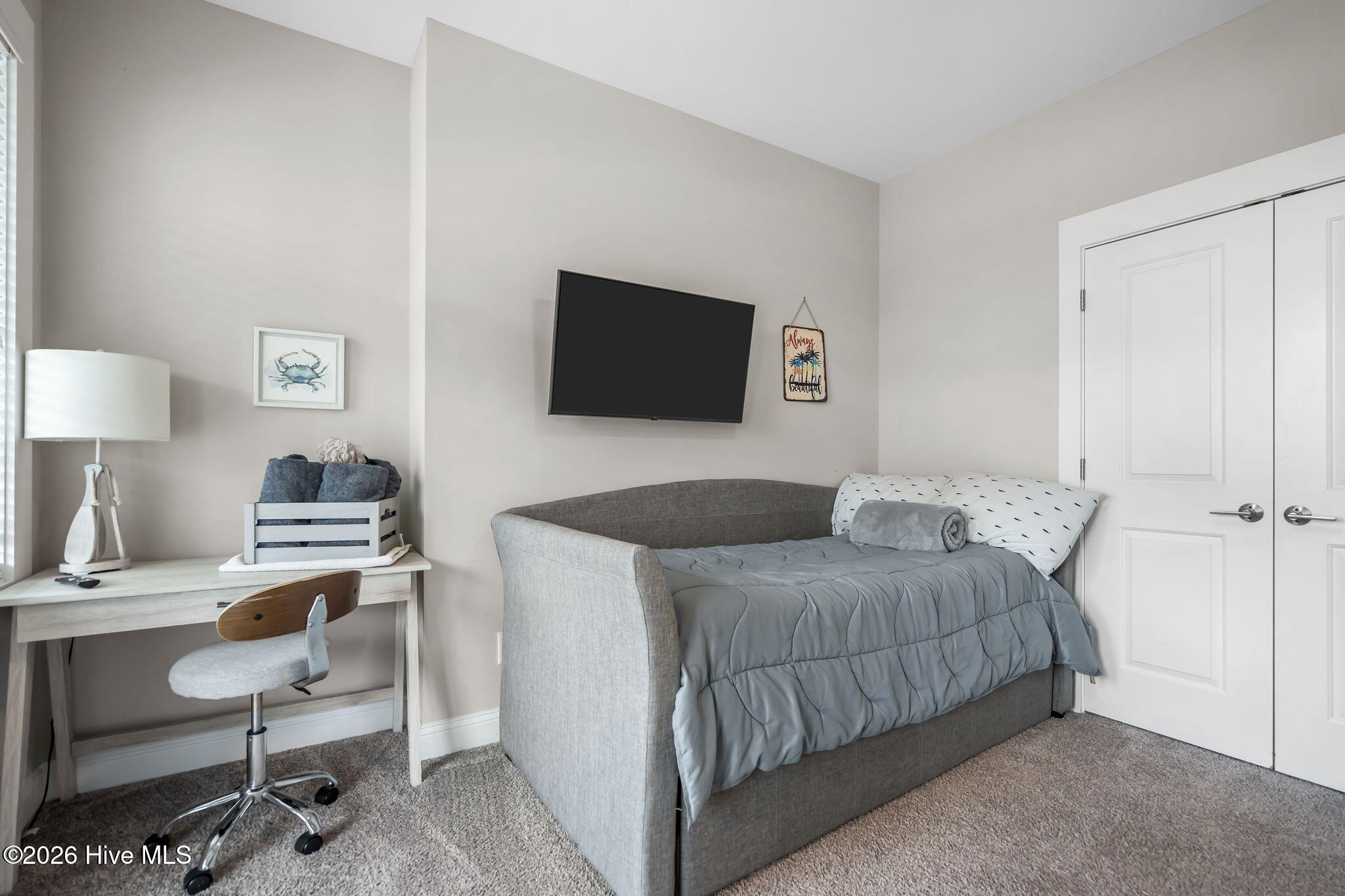 100553388 | Photo 19