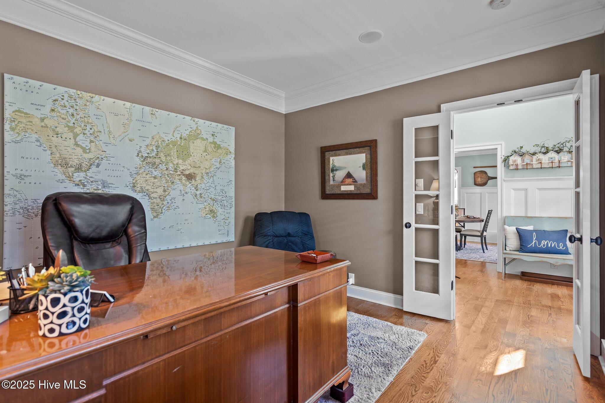 100565962 | Photo 18