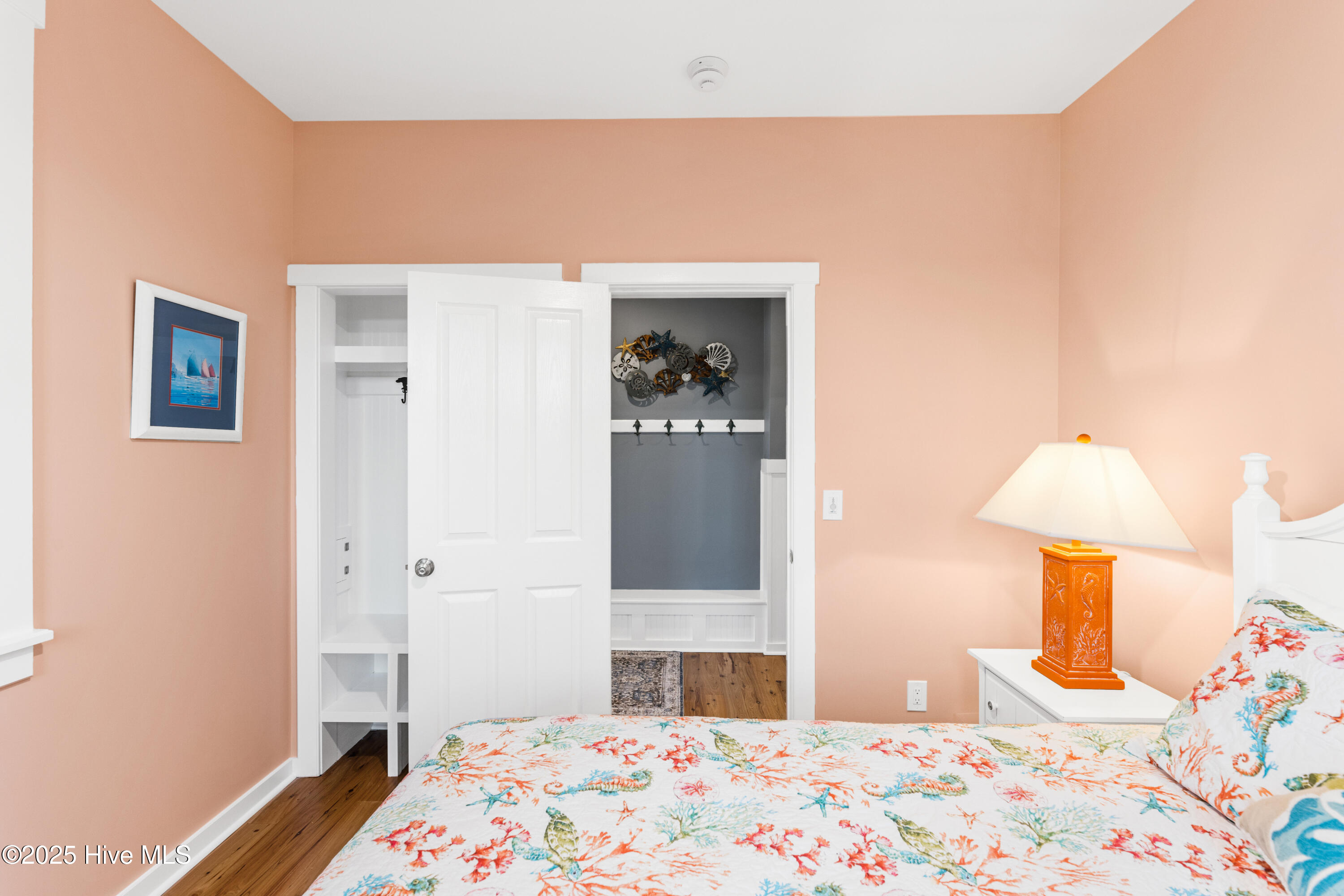 100494398 | Photo 56