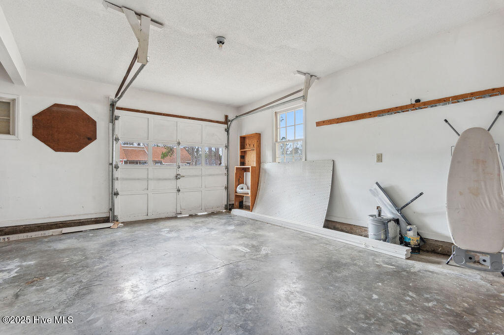 2218 Bridle Trail,Midway Park