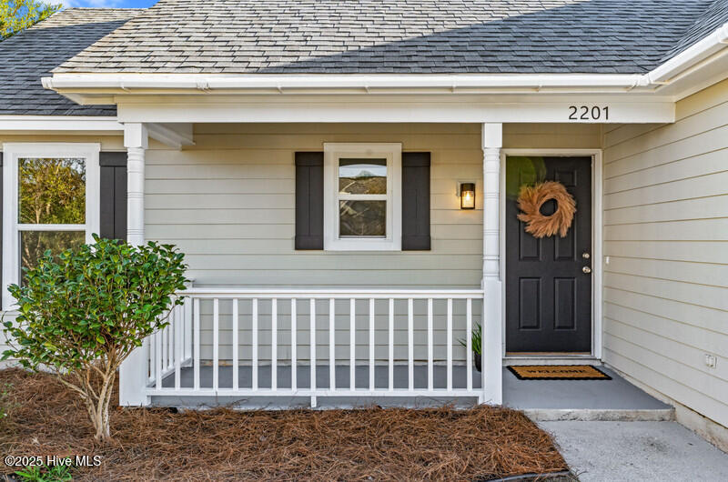 100540120 | Photo 28