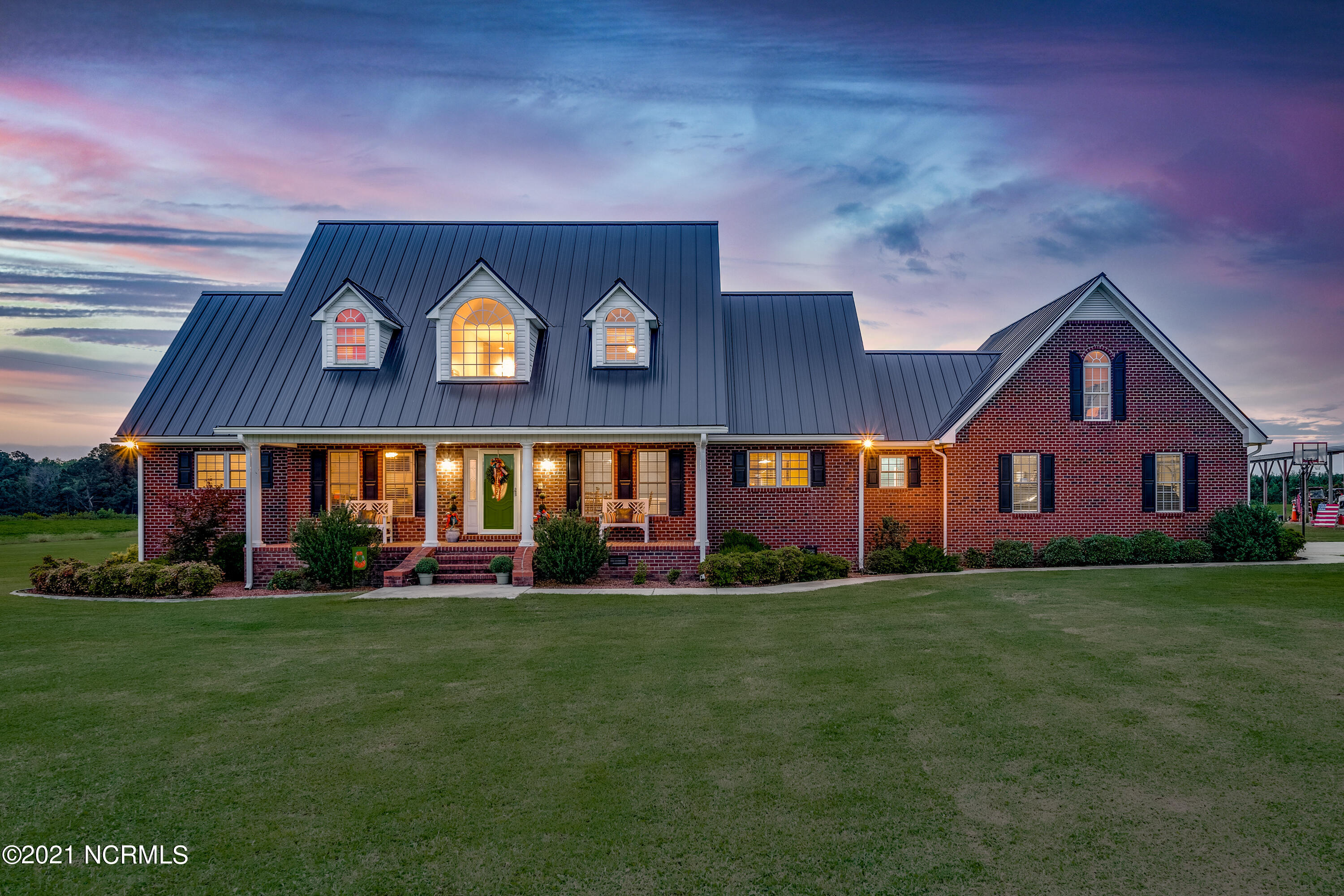 3786 Ozzie Road, Clinton, NC 28328 Listing Photo  1
