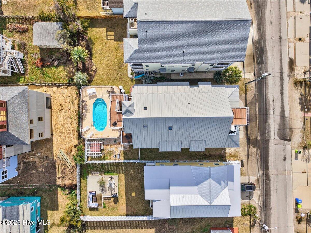 100549293 | Photo 24