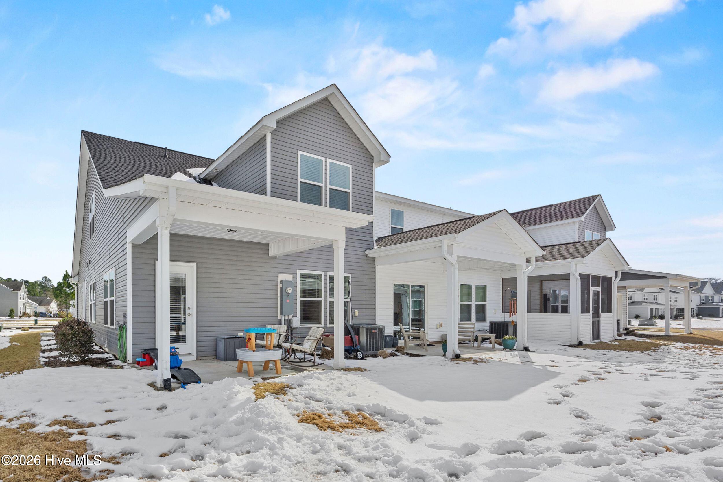 100555310 | Photo 39