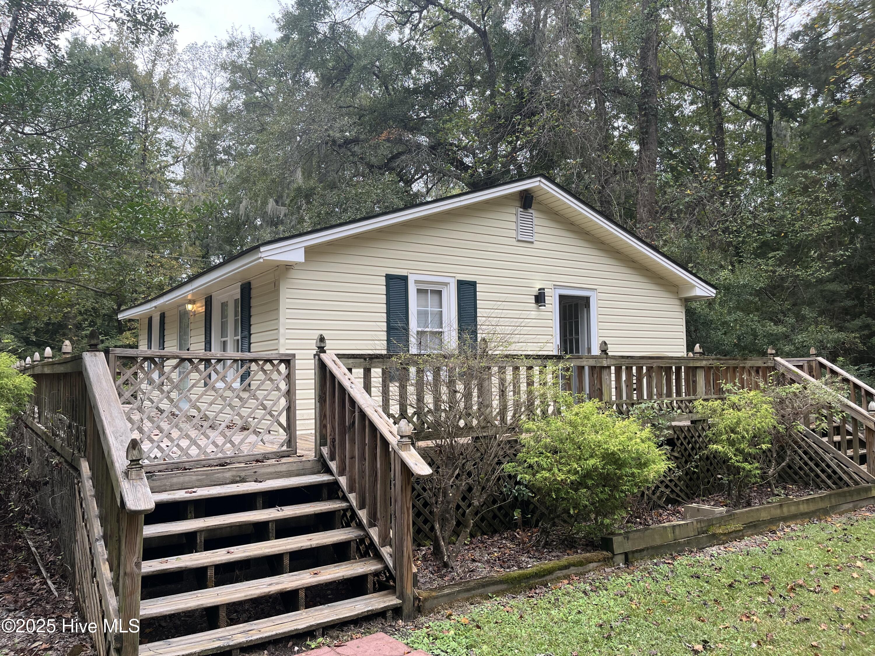 11 Cedar Lane, Blounts Creek, NC, 27814