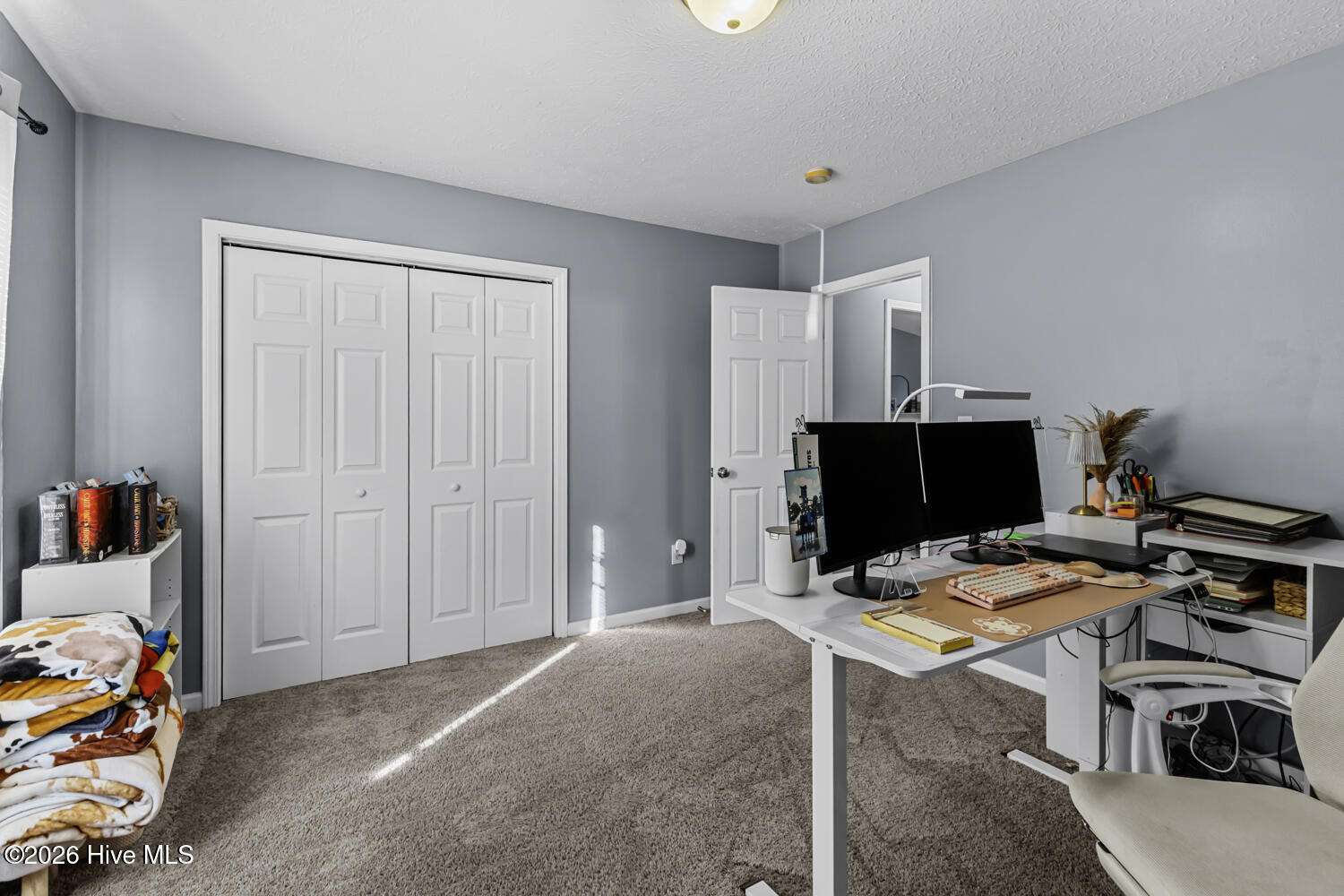 100549776 | Photo 23