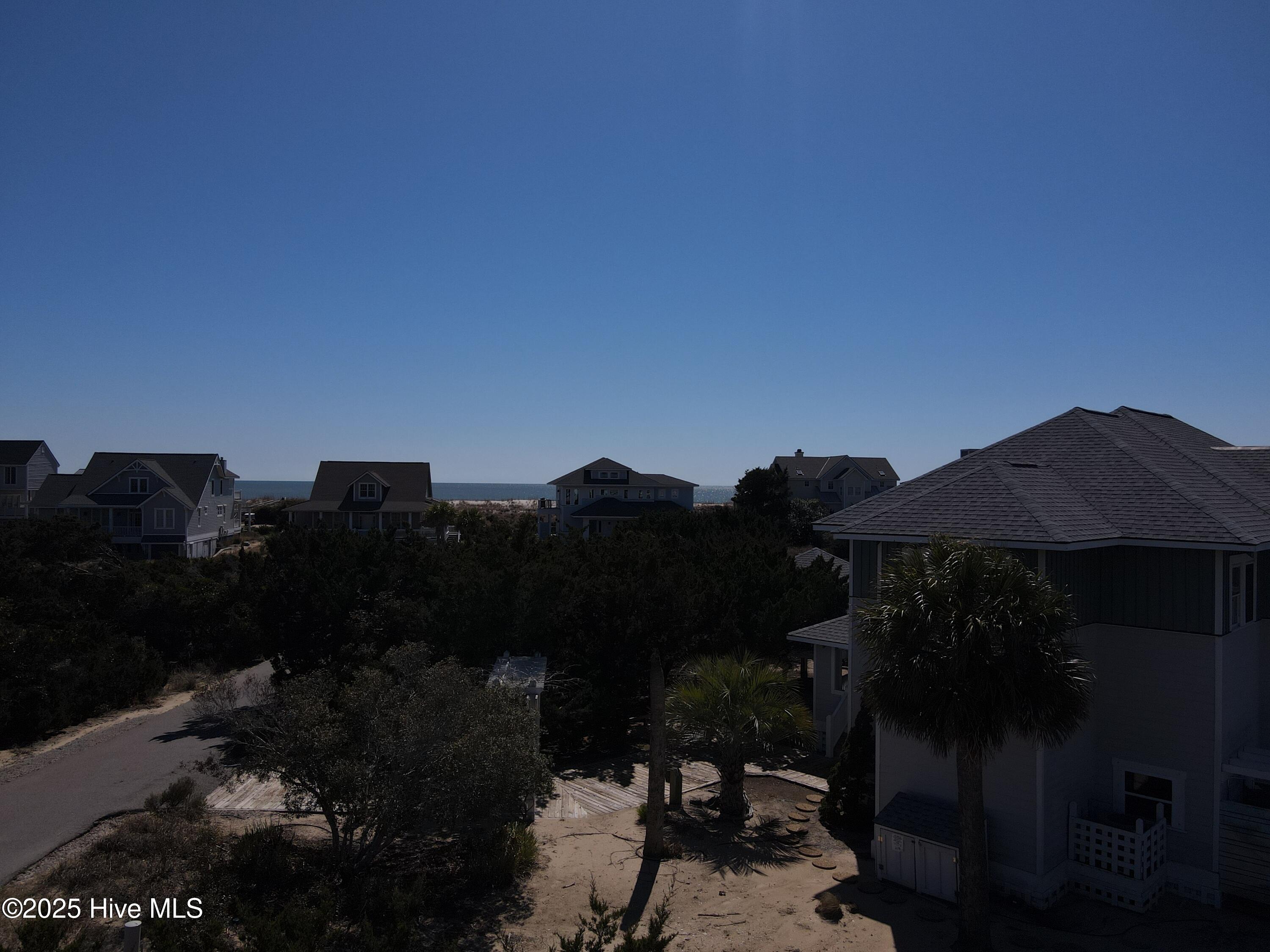 100495888 | Photo 10