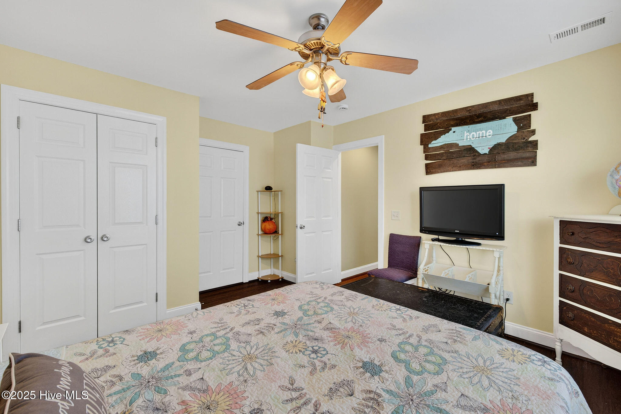 100540017 | Photo 64