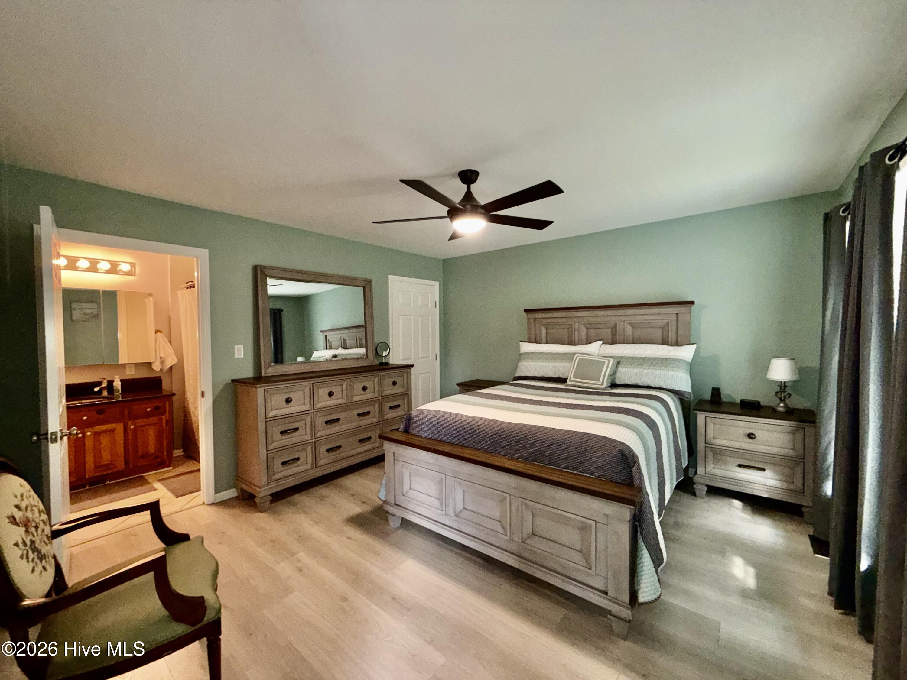Owner suite on the right of the foyer
