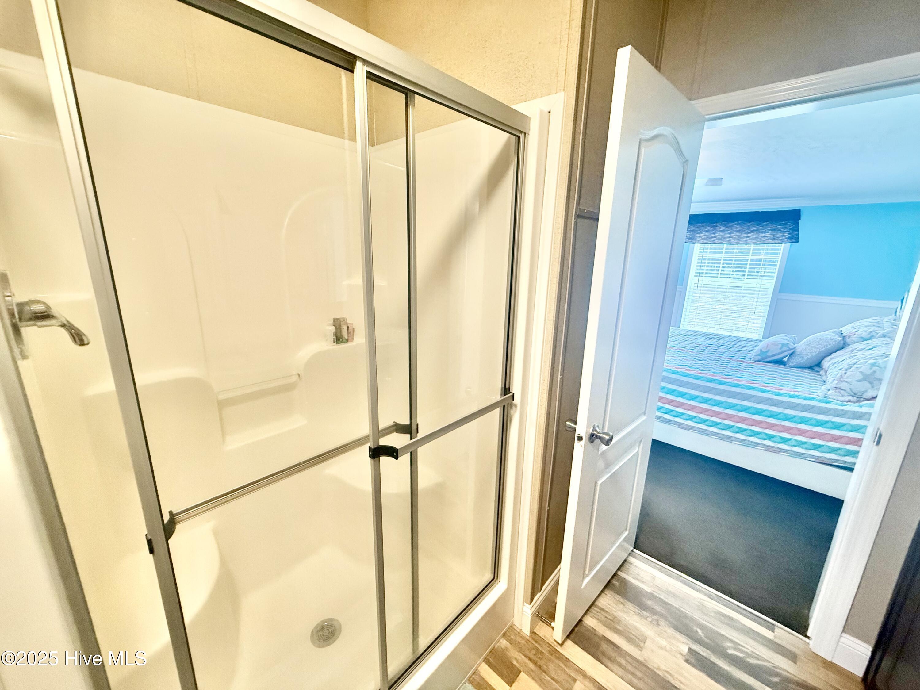 100530784 | Photo 13