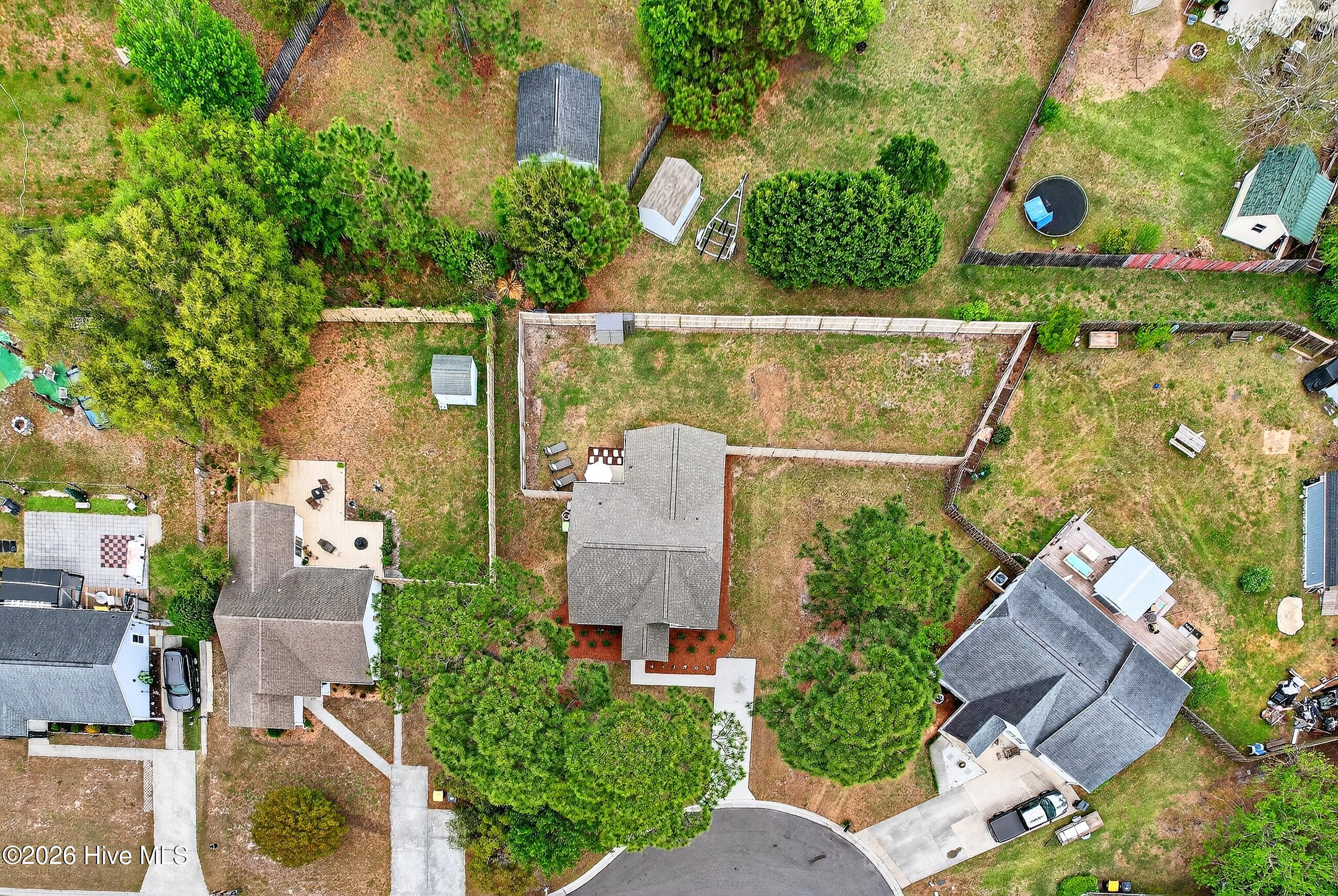 100566396 | Photo 32