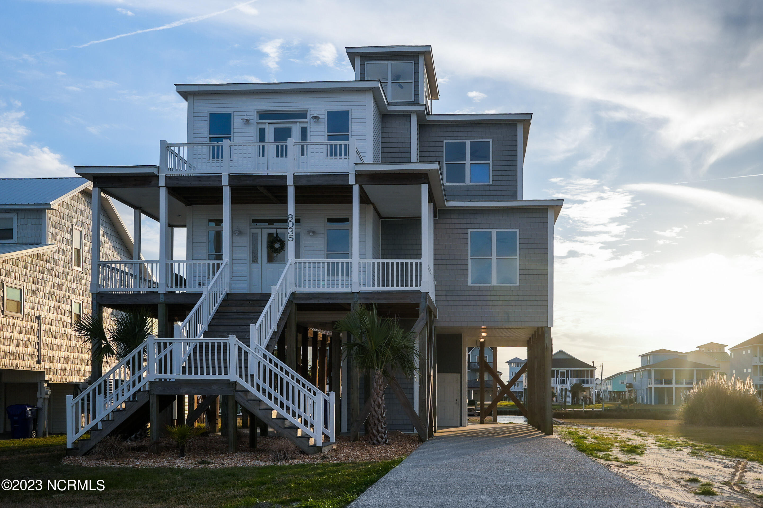 Homes for sale in Surf City, NC | 9035 9th St, Surf City, NC 28445 | MLS# 100525018