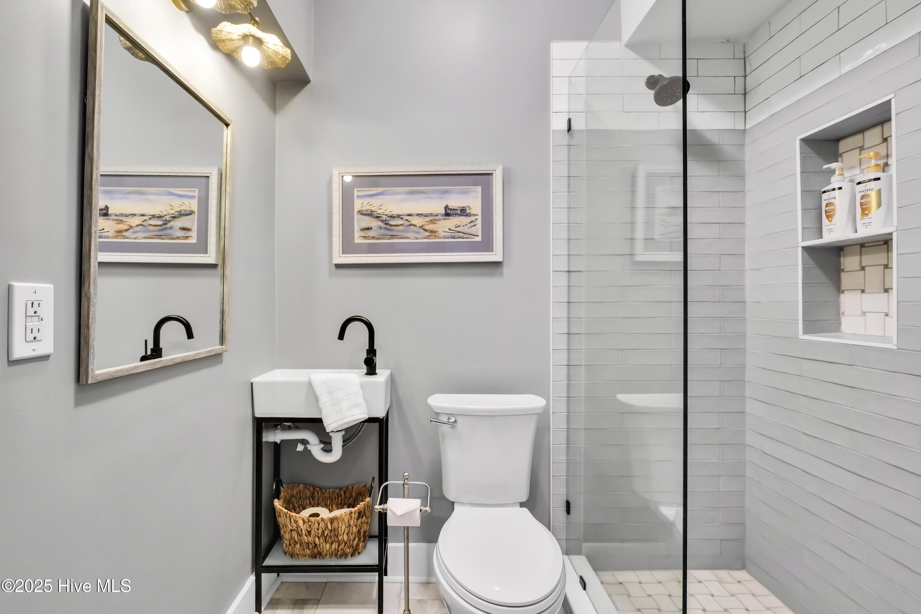 100540154 | Photo 20