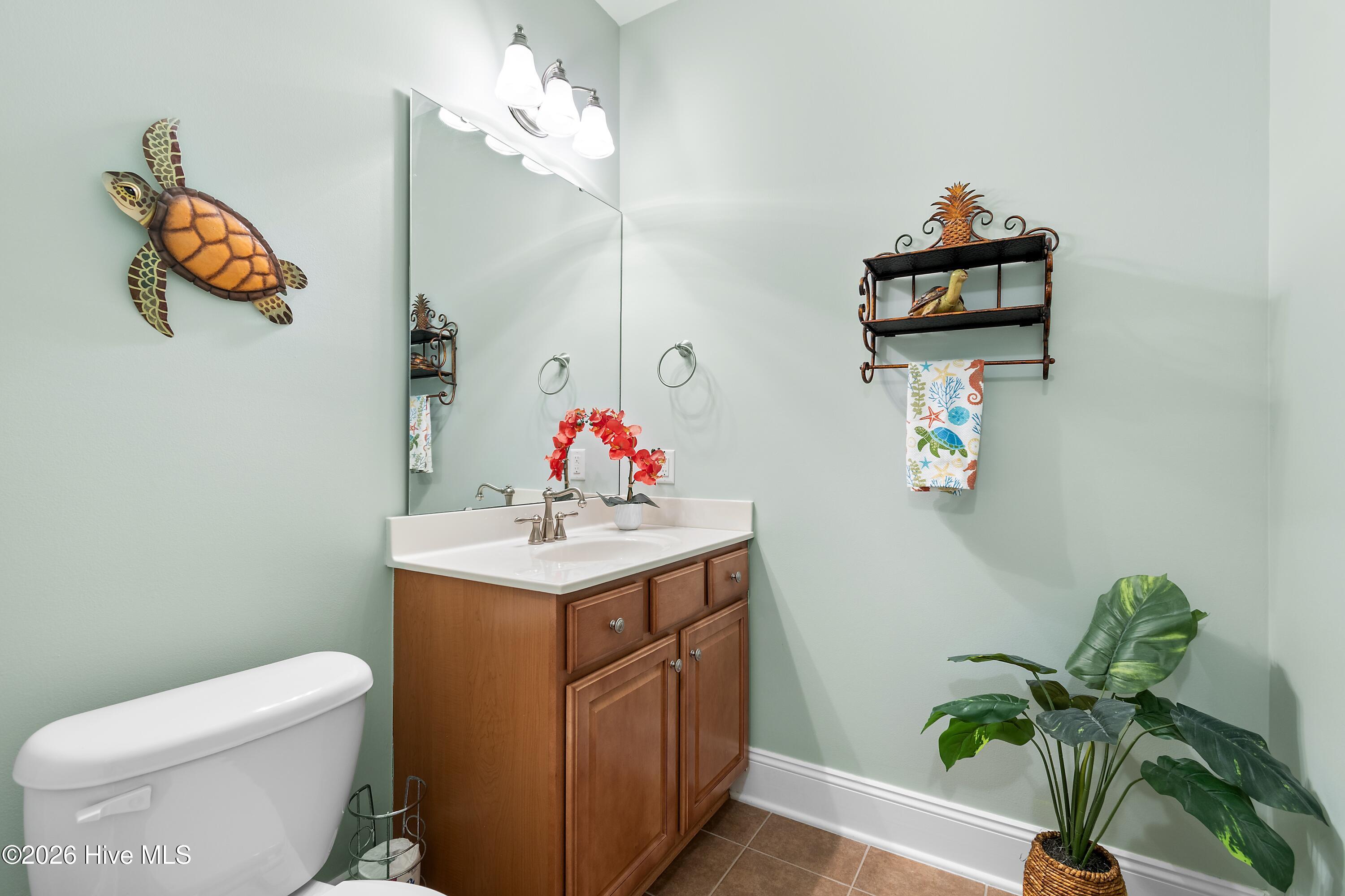 100554083 | Photo 32