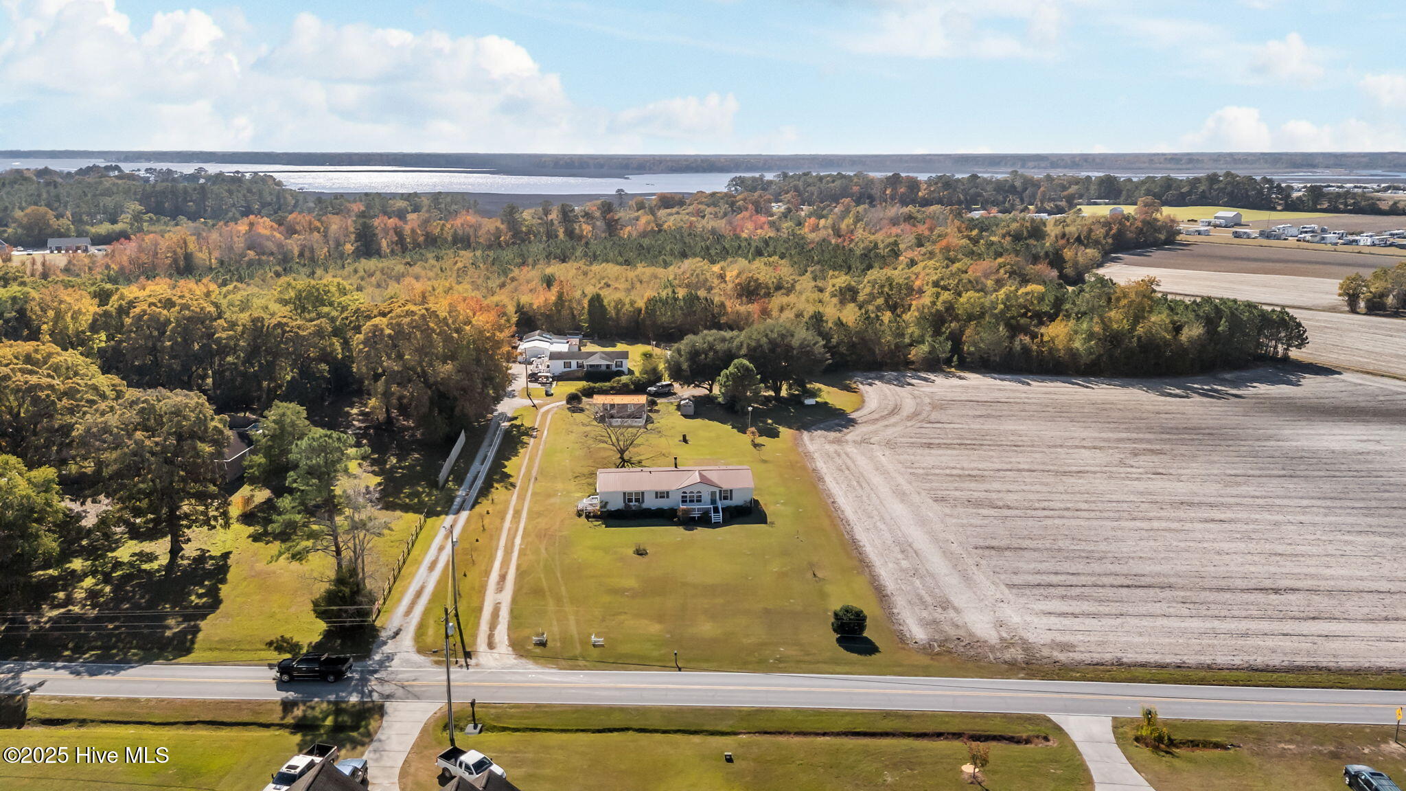 100540304 | Photo 29