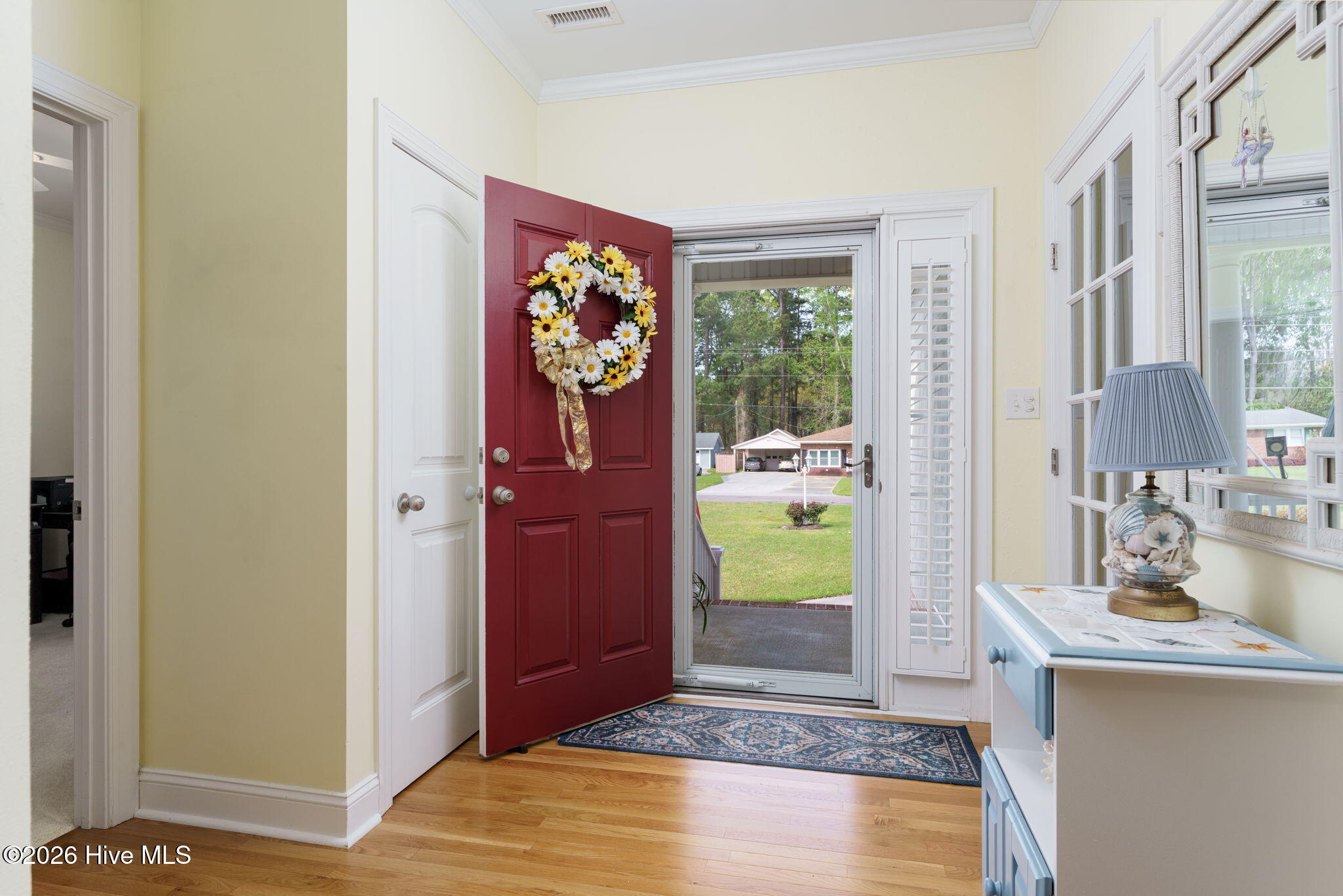 100564241 | Photo 10