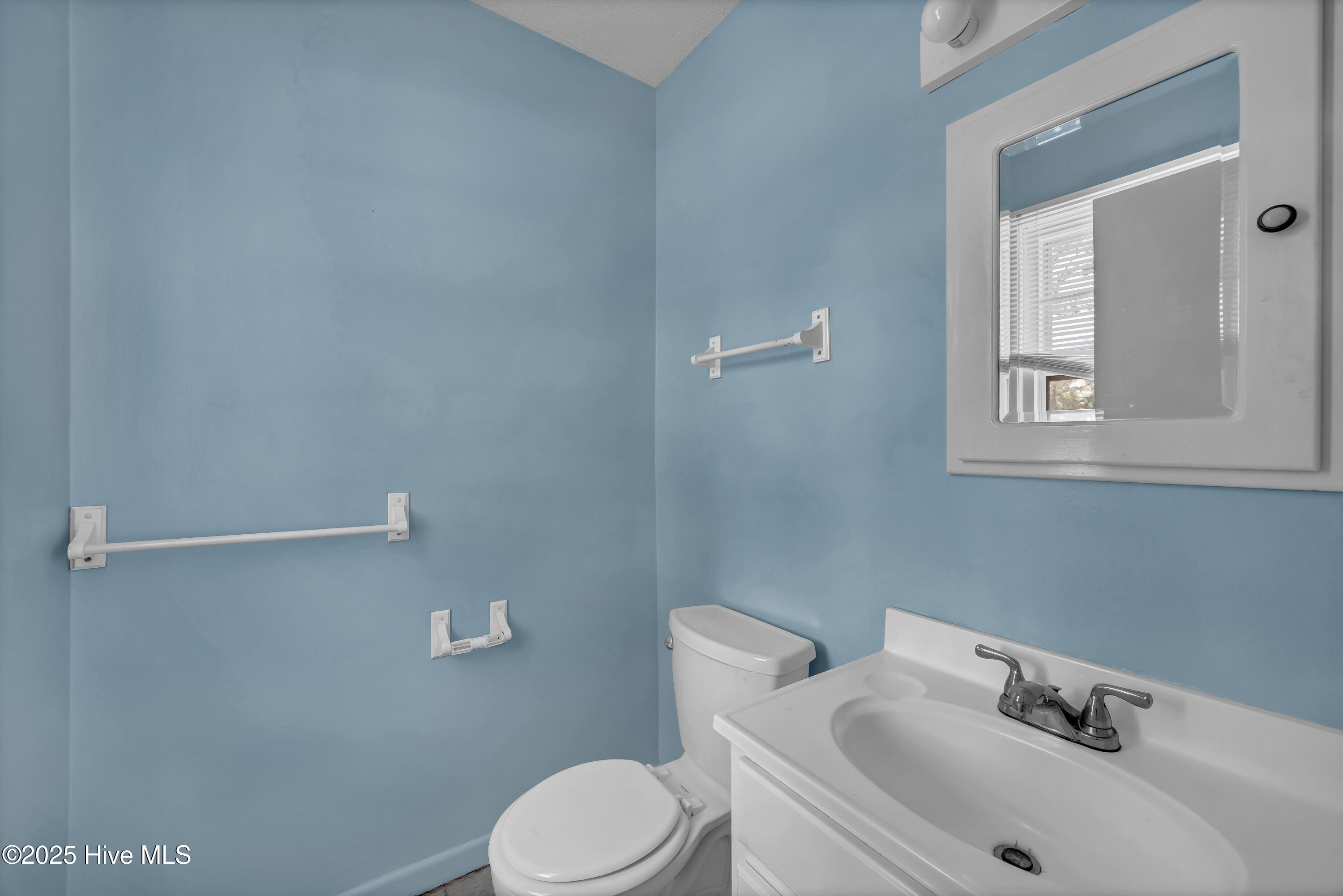 209 Lancaster Road, Wilmington, NC 28409 – photo 11: 018_img_3430_668