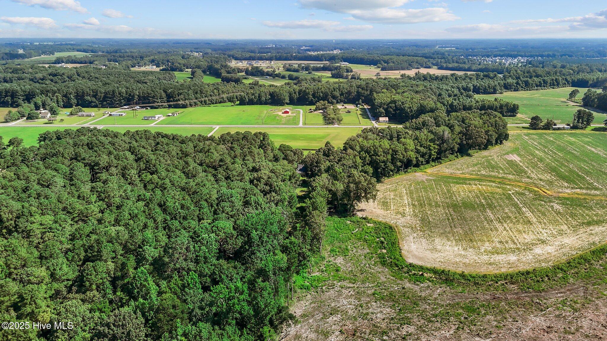 Homes for sale in Ayden, NC | 2554 Doc Loftin Rd, Ayden, NC 28513 | MLS# 100518038