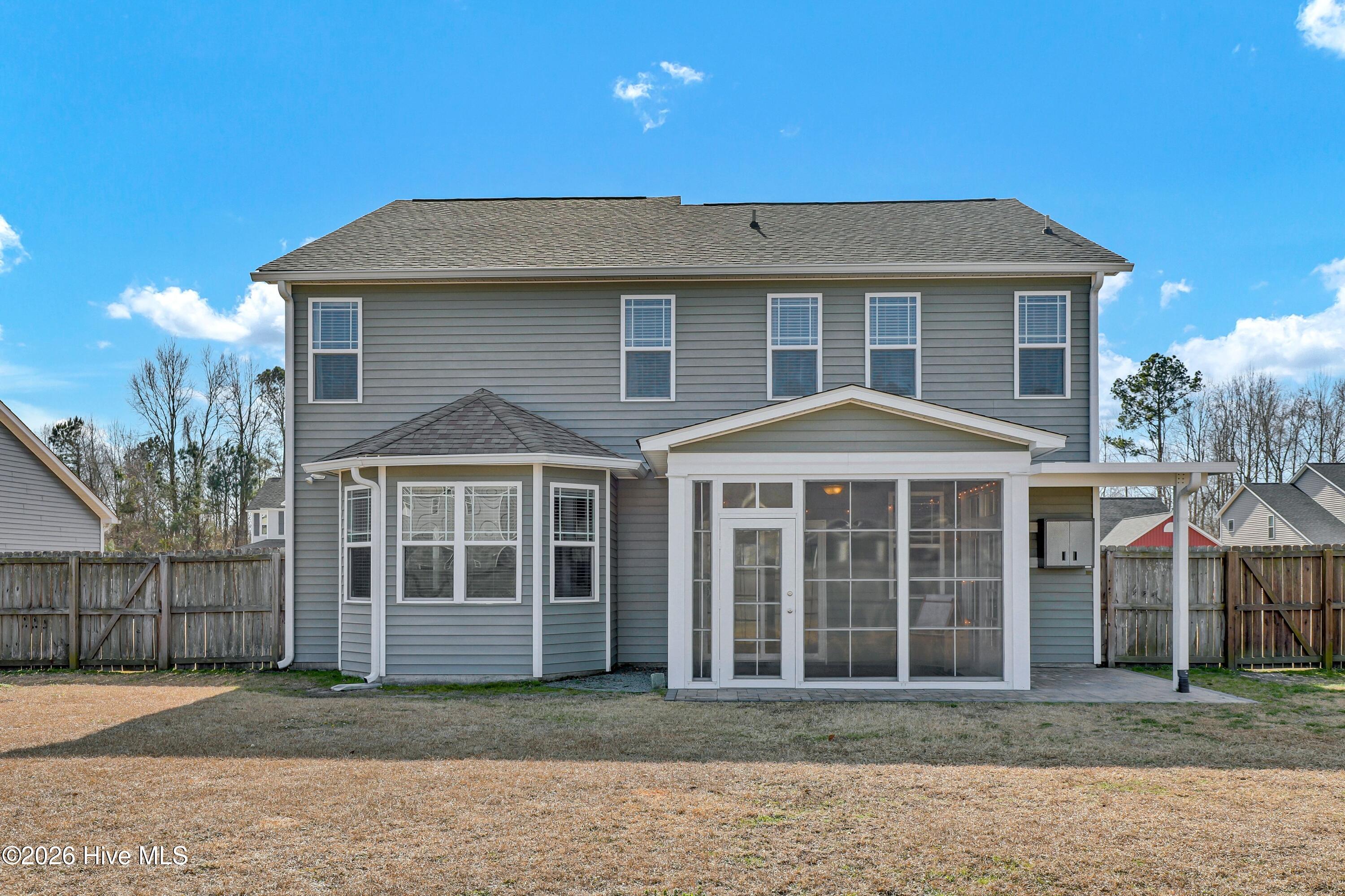 100553474 | Photo 41