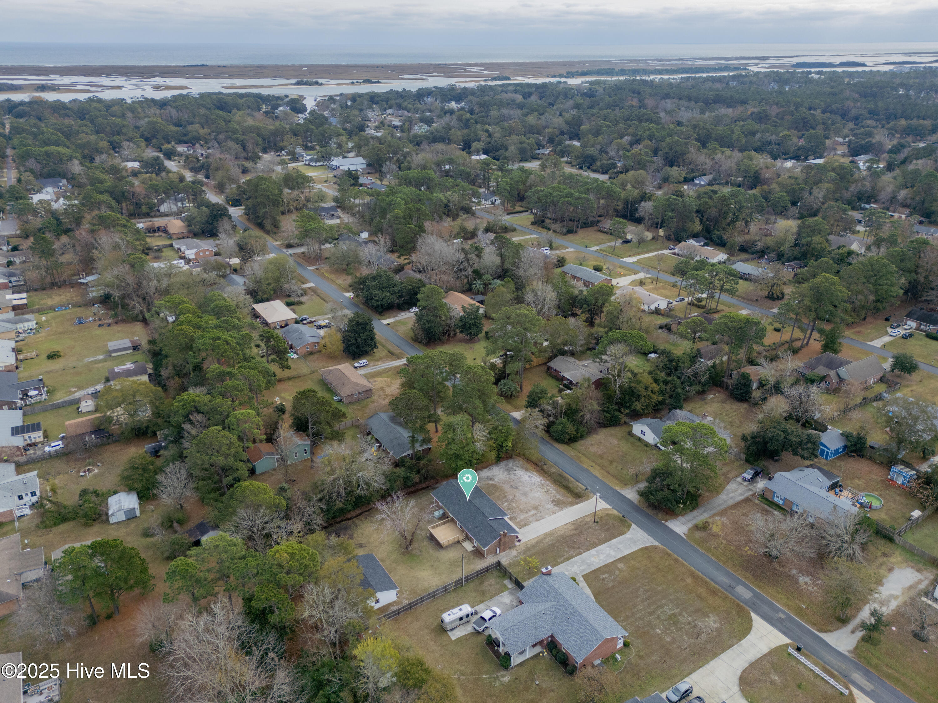 100543844 | Photo 33